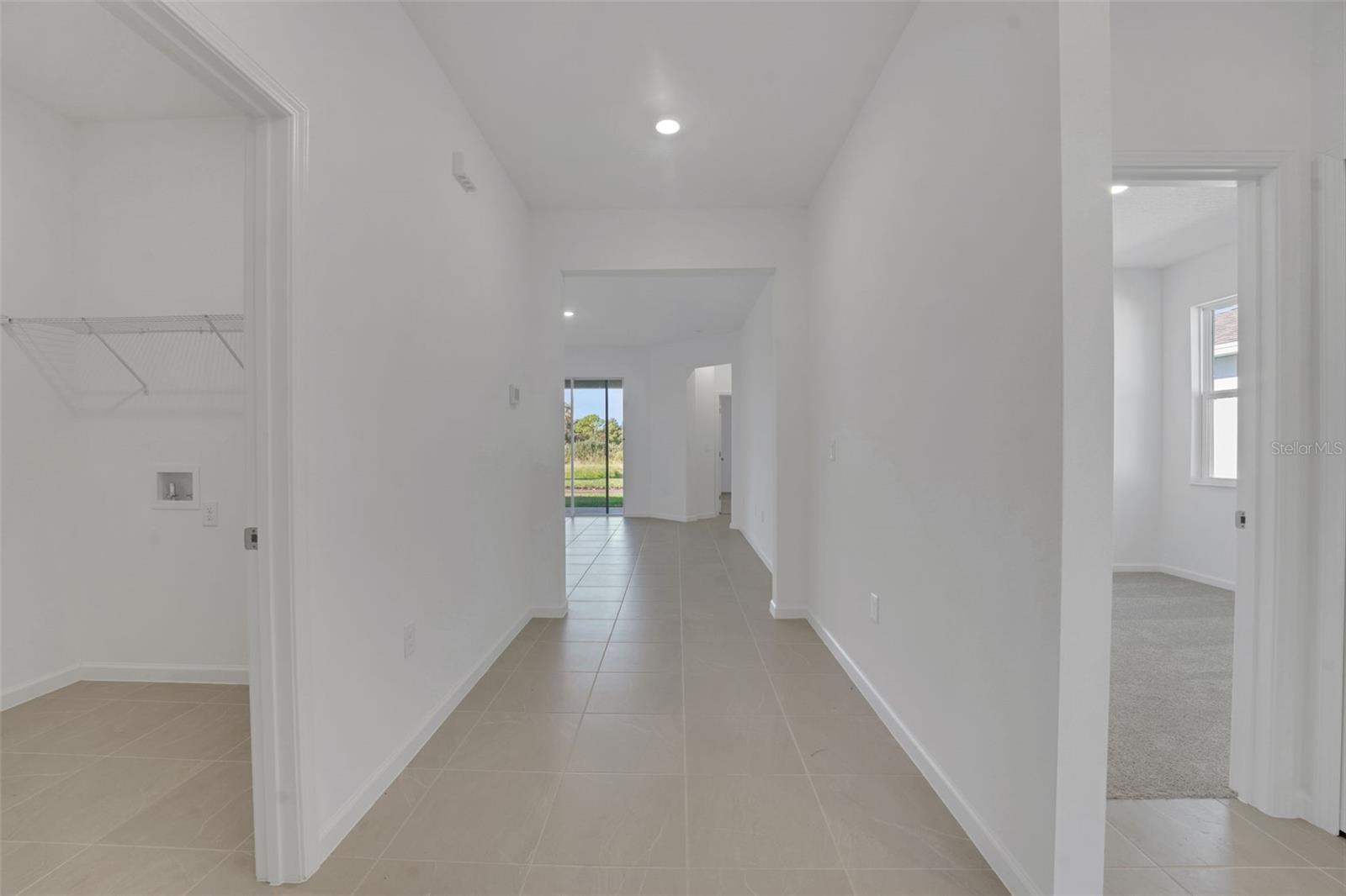 300 MEREDITH BOULEVARD, Winter Haven, FL 33881 300 MEREDITH BOULEVARD, Winter Haven, FL 33881