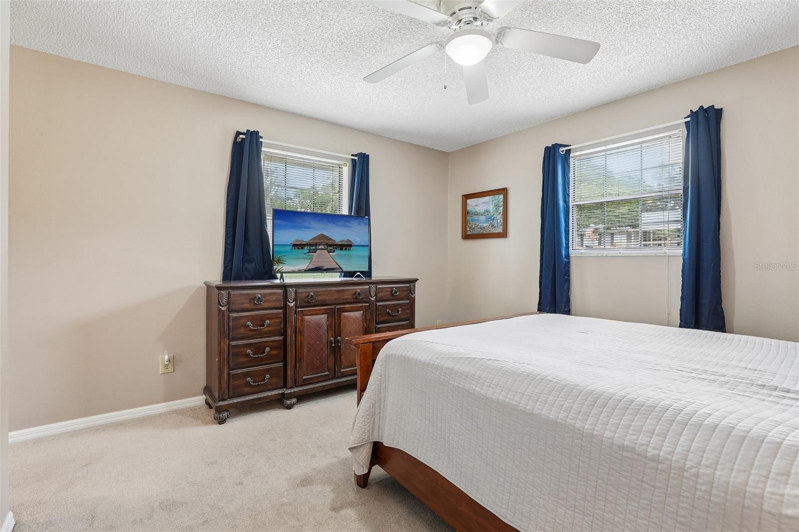 1460 GROVE STREET, Eustis, FL 32726
