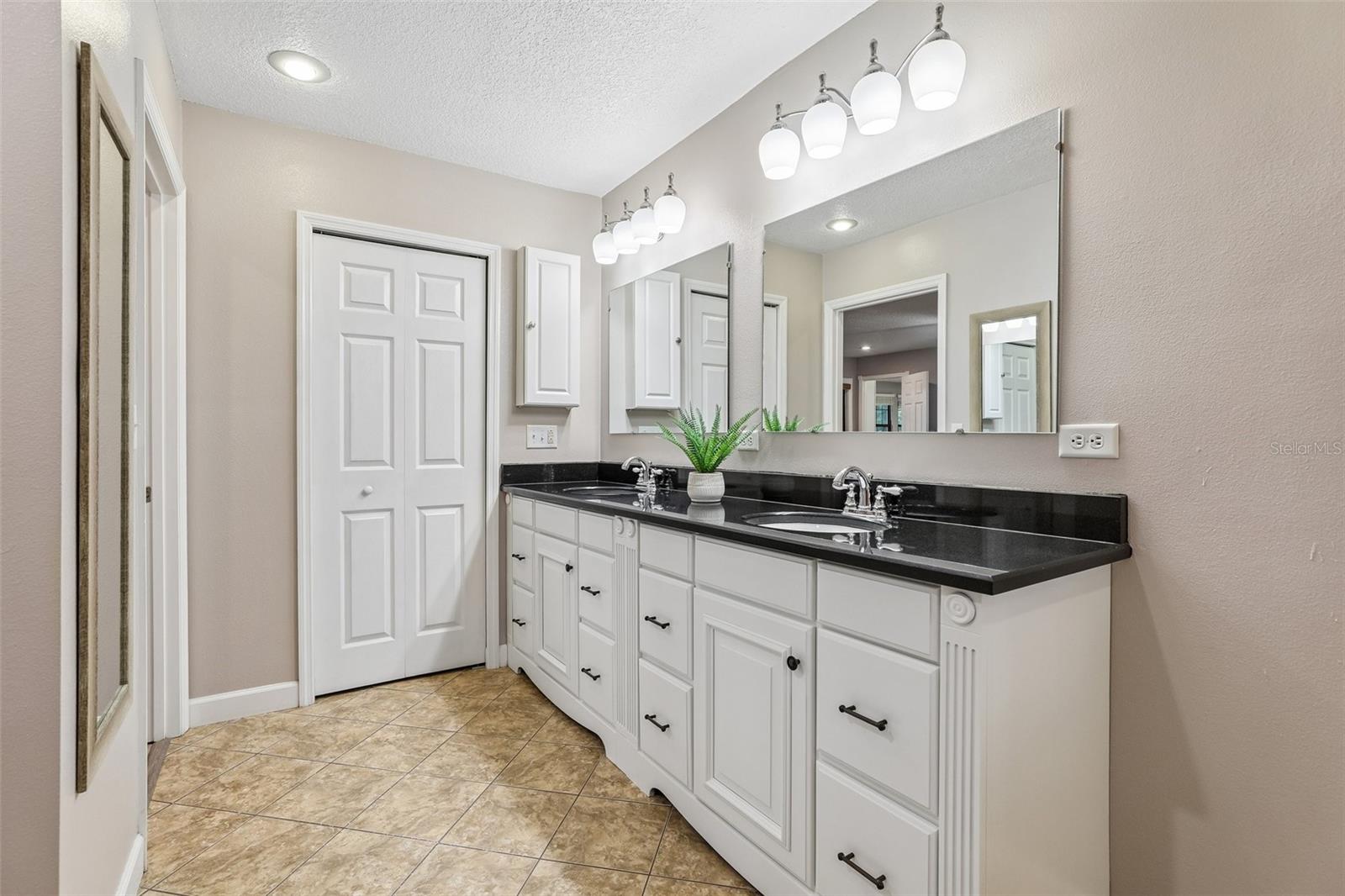 1460 GROVE STREET, Eustis, FL 32726