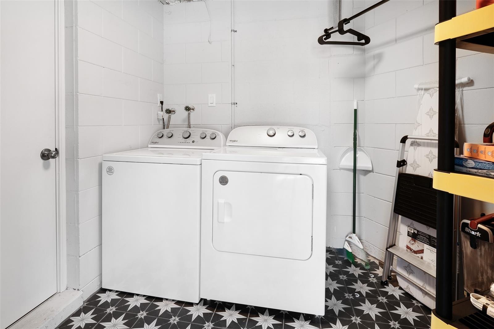 2910 Laundry