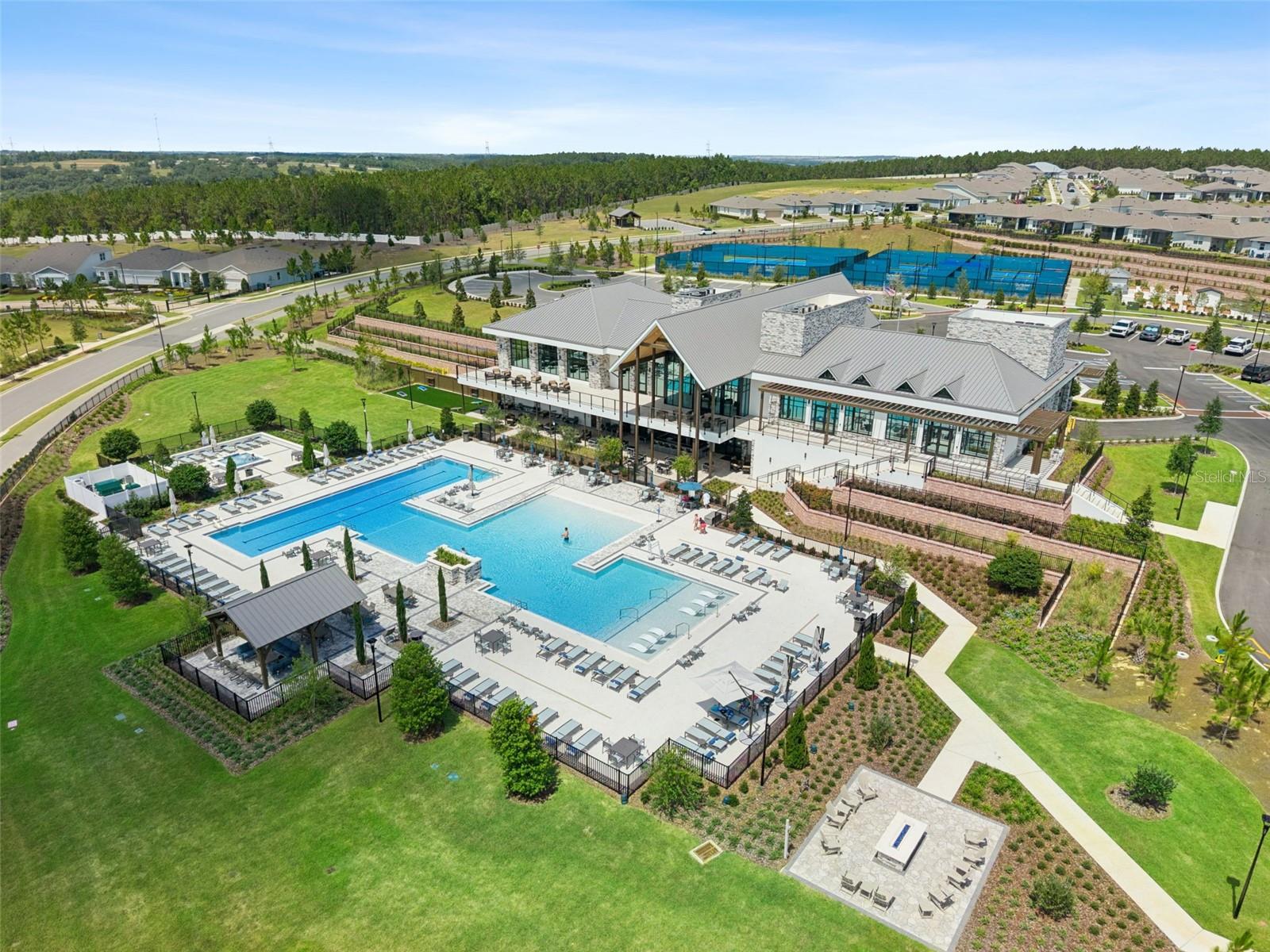 2458 DEL WEBB DRIVE, Minneola, FL 34715