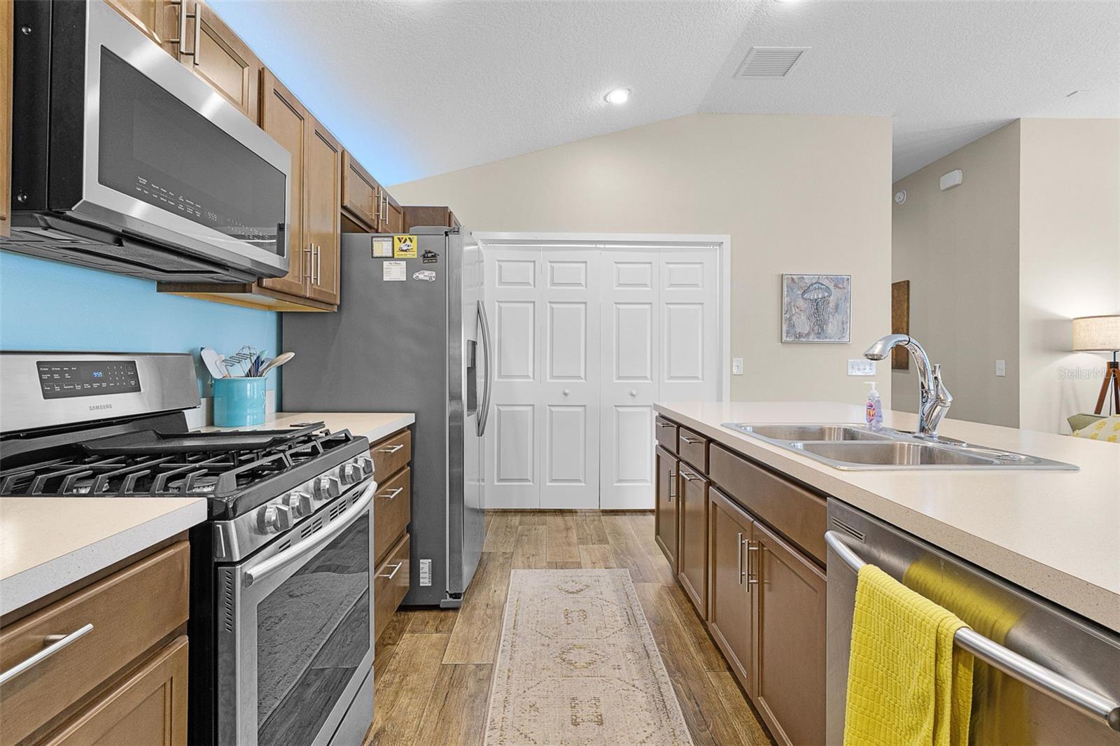 6080 ALLEN AVENUE, The Villages, FL 32163