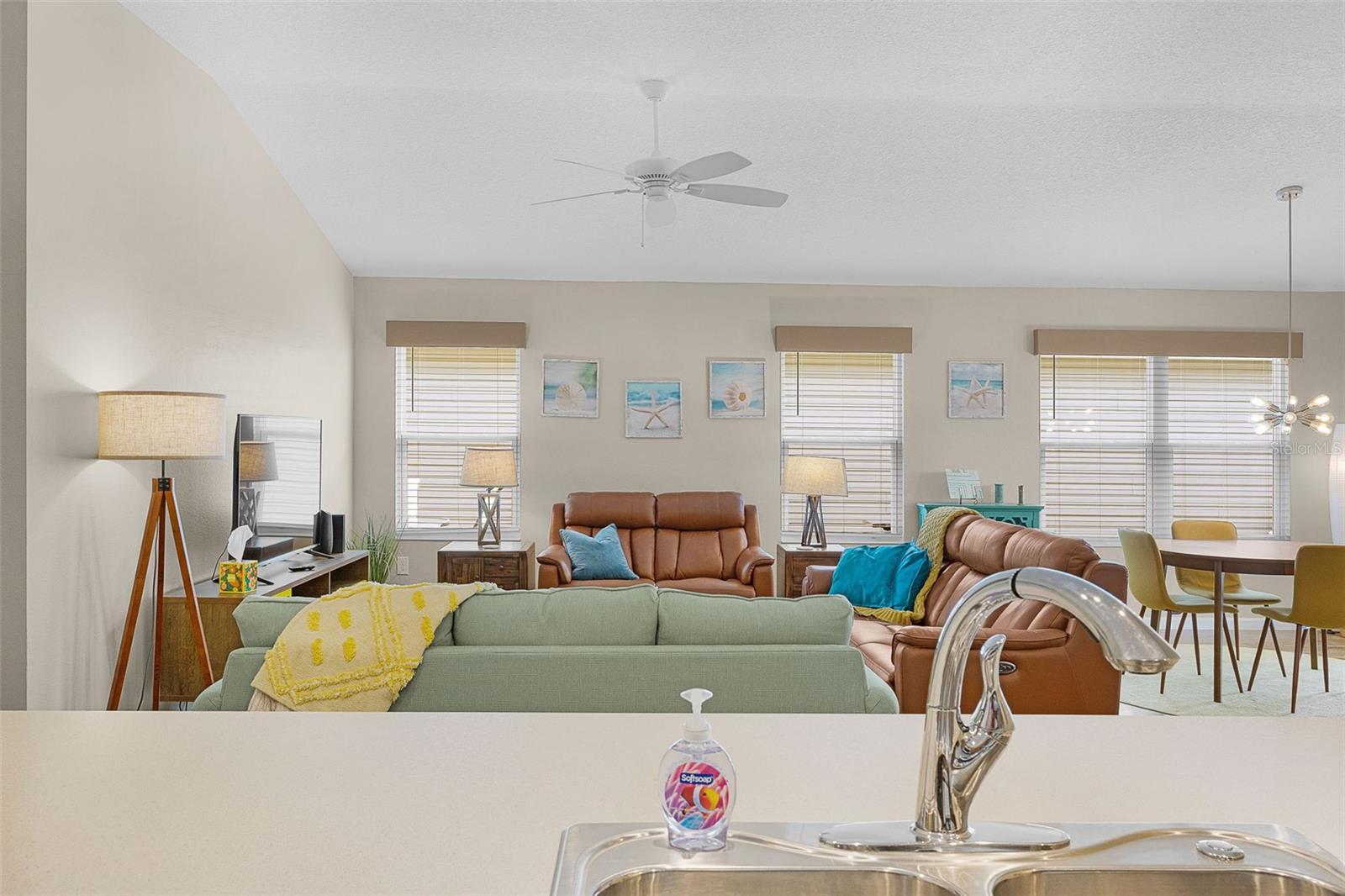 6080 ALLEN AVENUE, The Villages, FL 32163
