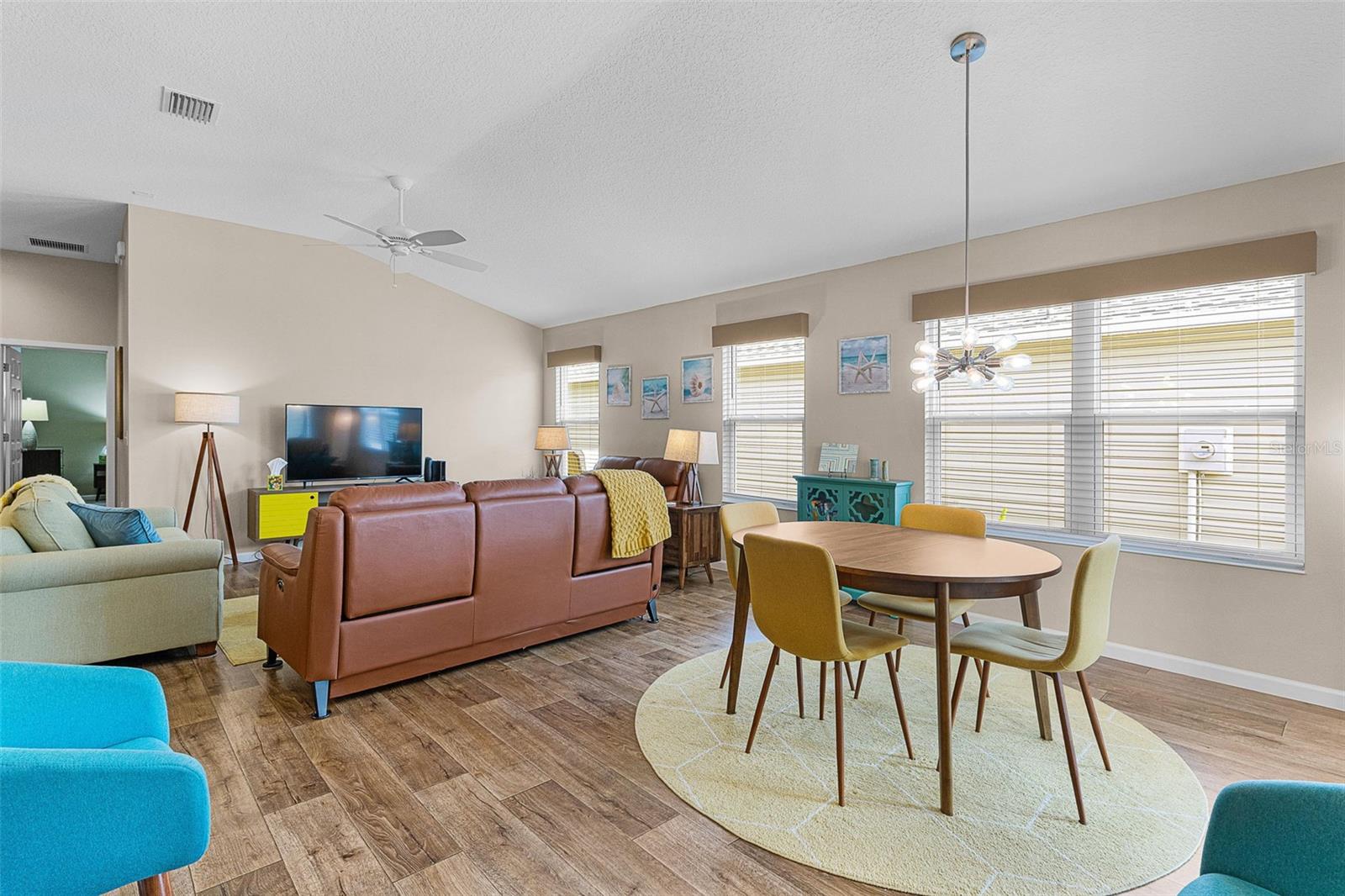 6080 ALLEN AVENUE, The Villages, FL 32163