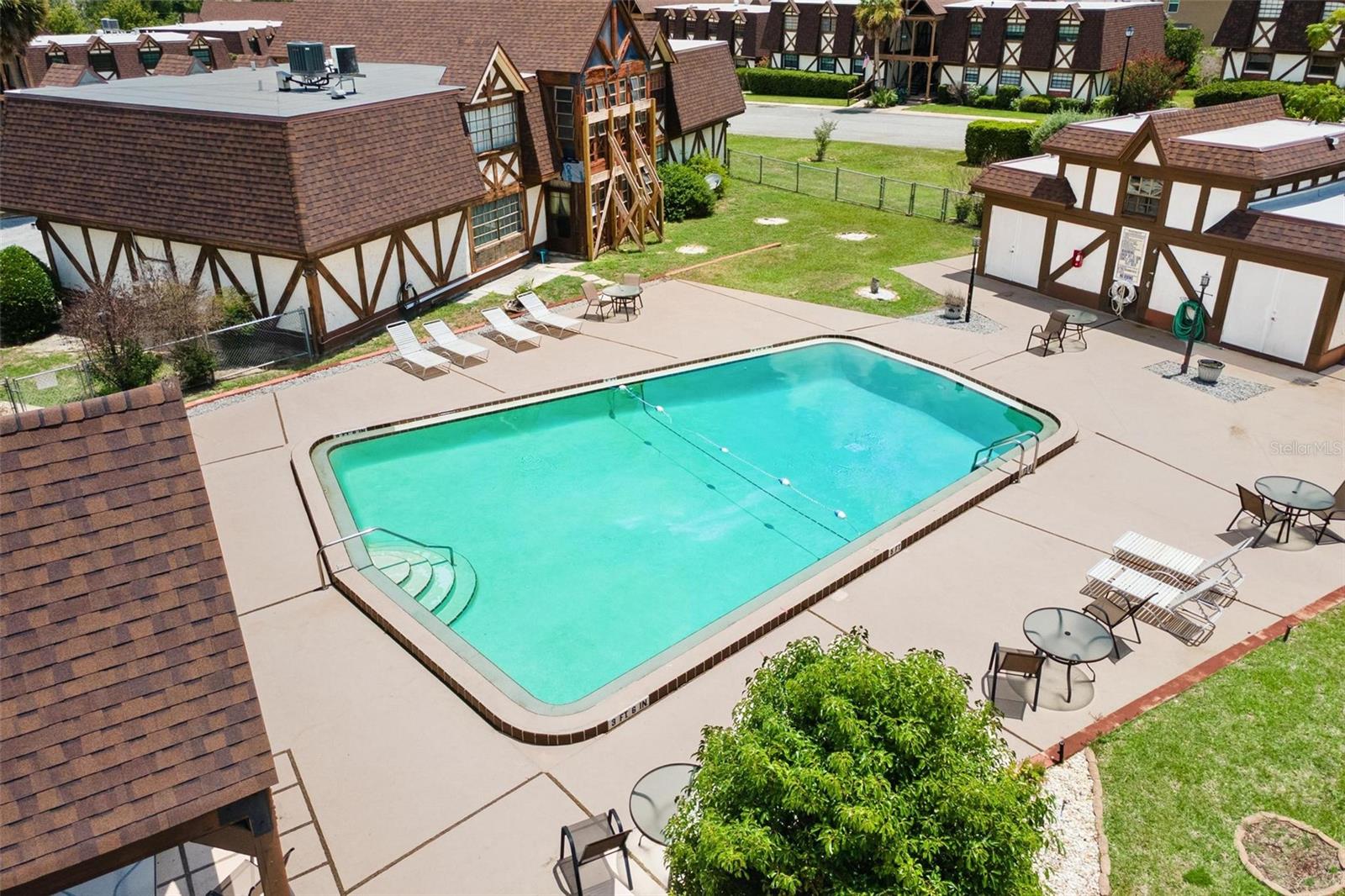 COMMUNITY POOL