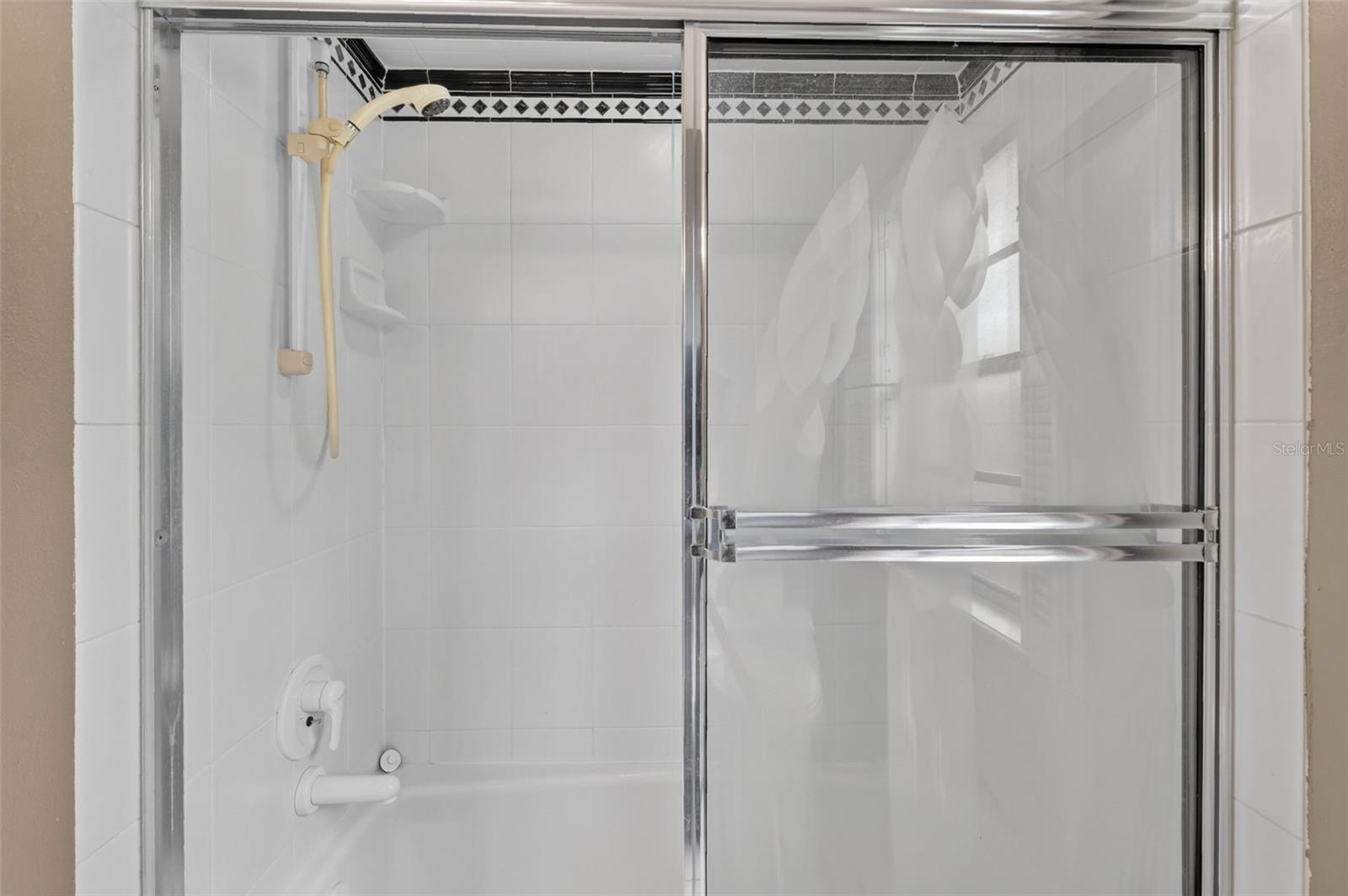 Tub & Shower