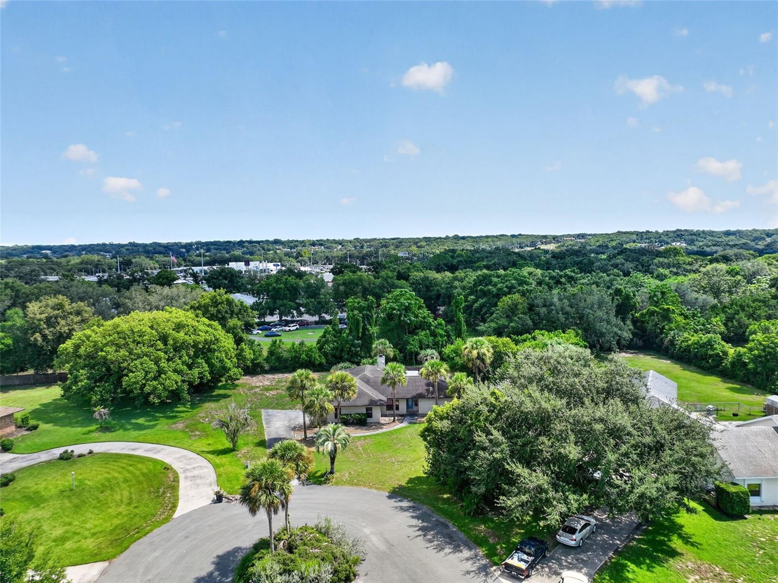 2085 SUSSEX DRIVE, Mount Dora, FL 32757 2085 SUSSEX DRIVE, Mount Dora, FL 32757