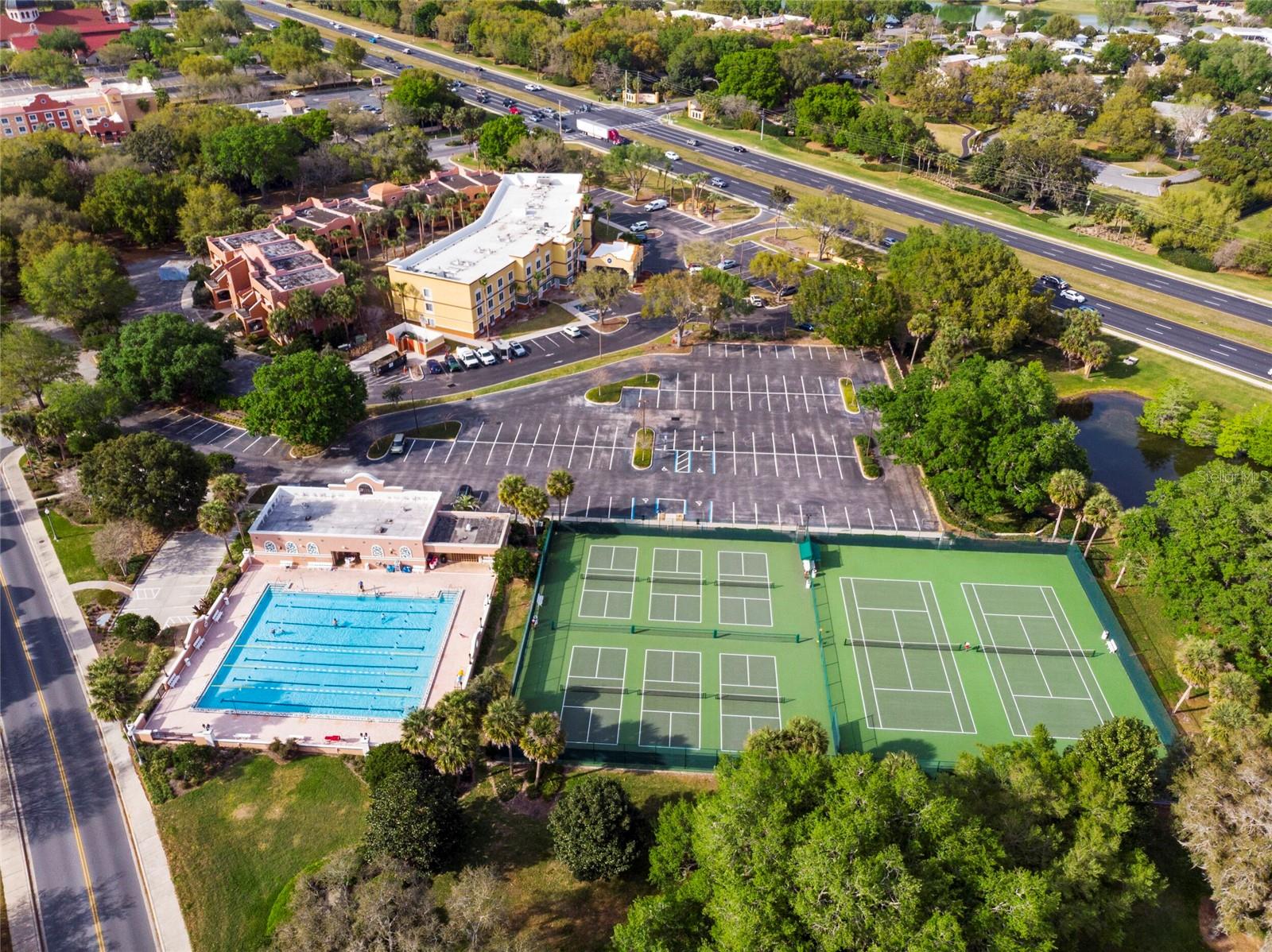 Hacienda Sports Pool & Courts