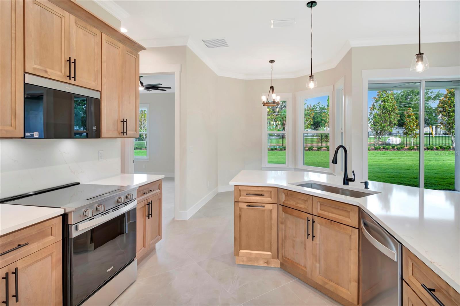 17605 NINTH STREET, Montverde, FL 34756