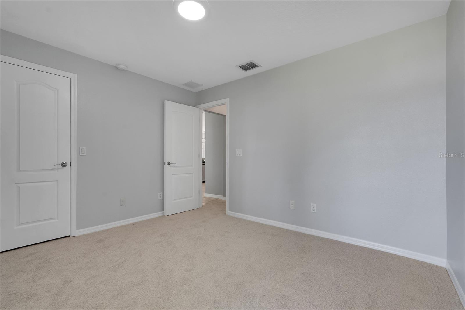 18233 ROSE STREET, Groveland, FL 34736