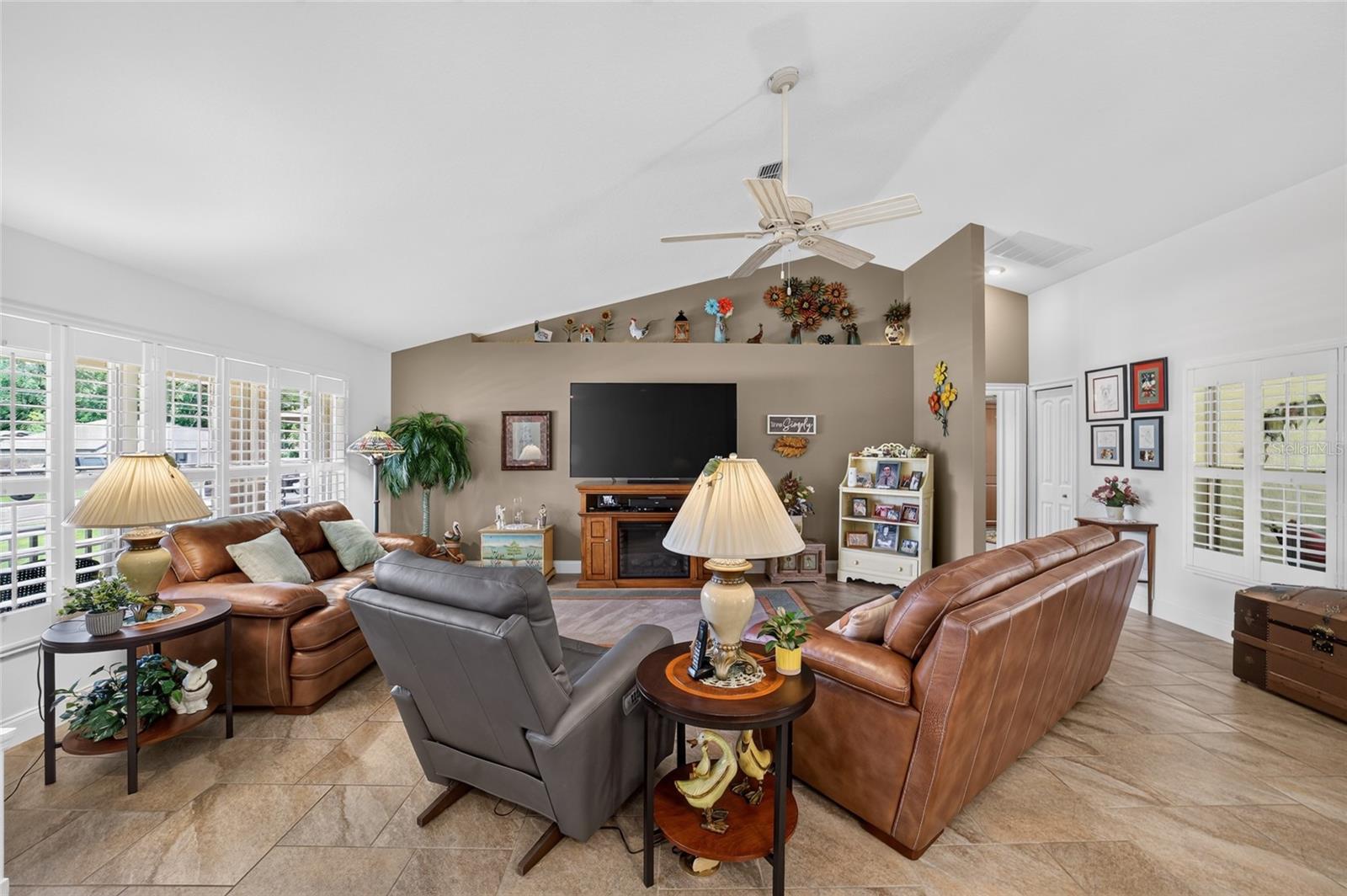 16364 SE 89TH TERRACE, Summerfield, FL 34491