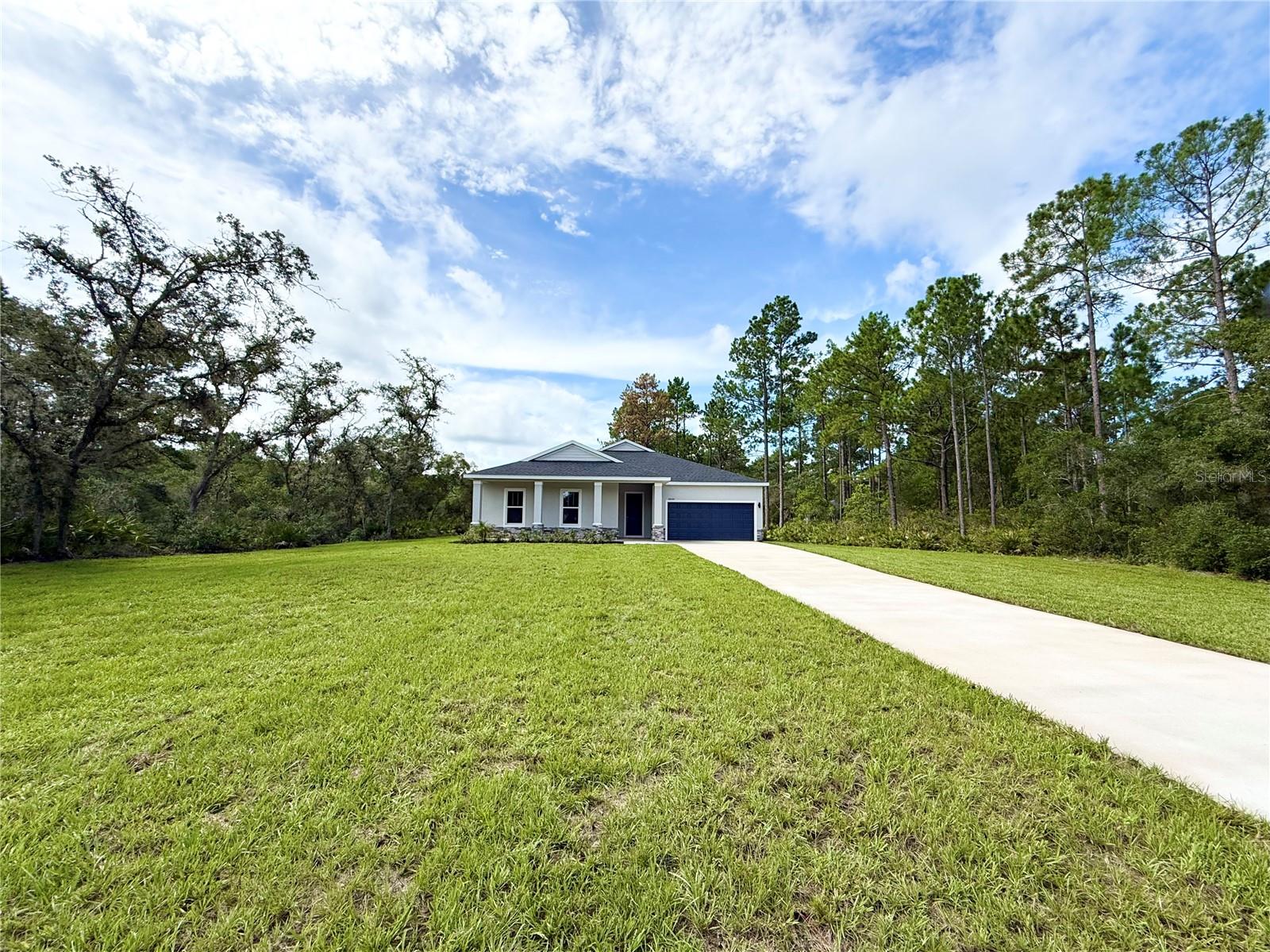 1 ACRE 150x290