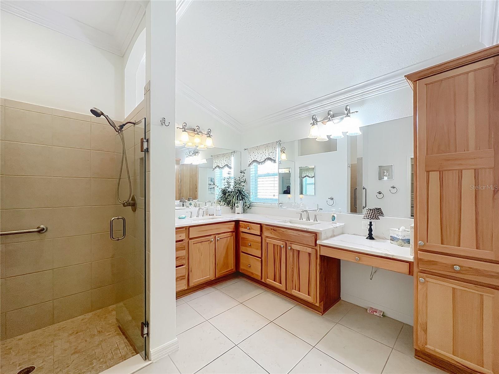2875 RAIN LILY LOOP, The Villages, FL 32163