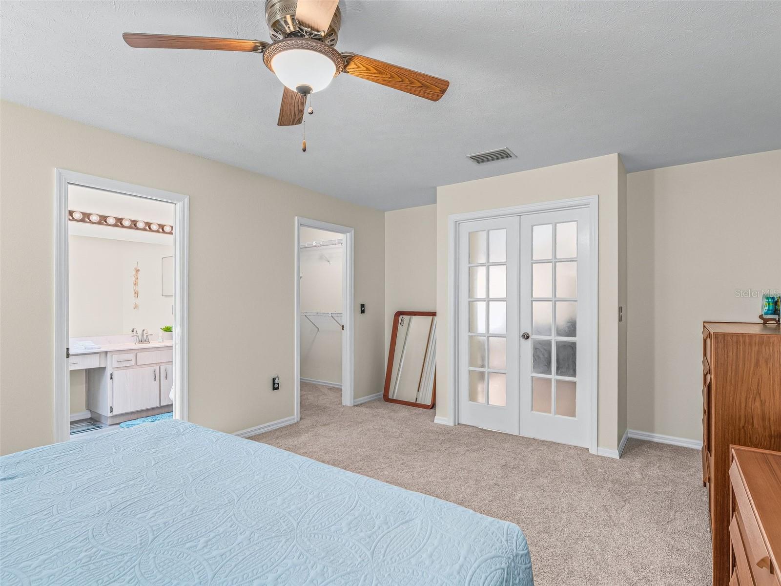 Primary suite