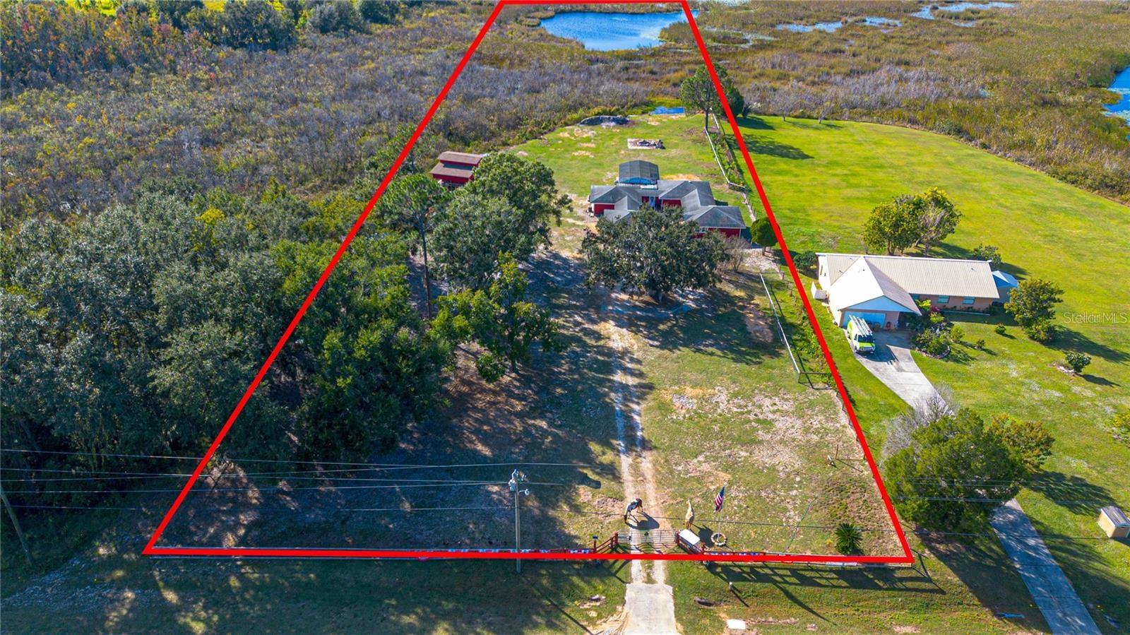 15525 VILLA CITY ROAD, Groveland, FL 34736