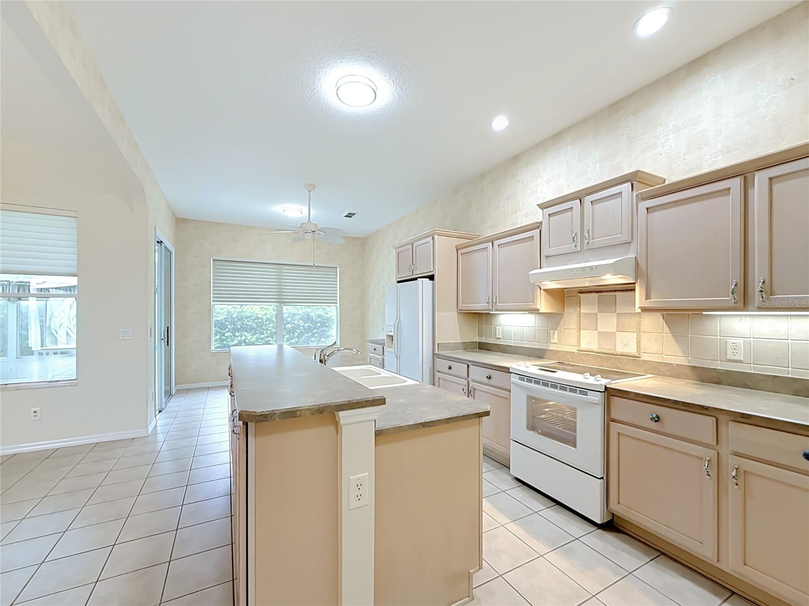 11932 SE 179TH STREET, Summerfield, FL 34491