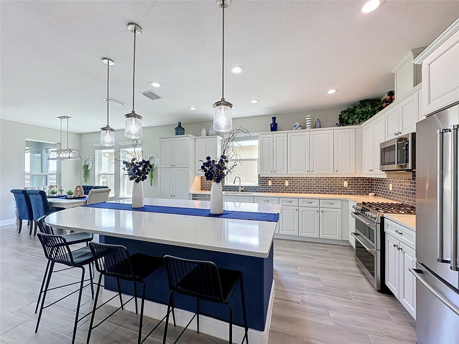 174 SILVER MAPLE ROAD, Groveland, FL 34736