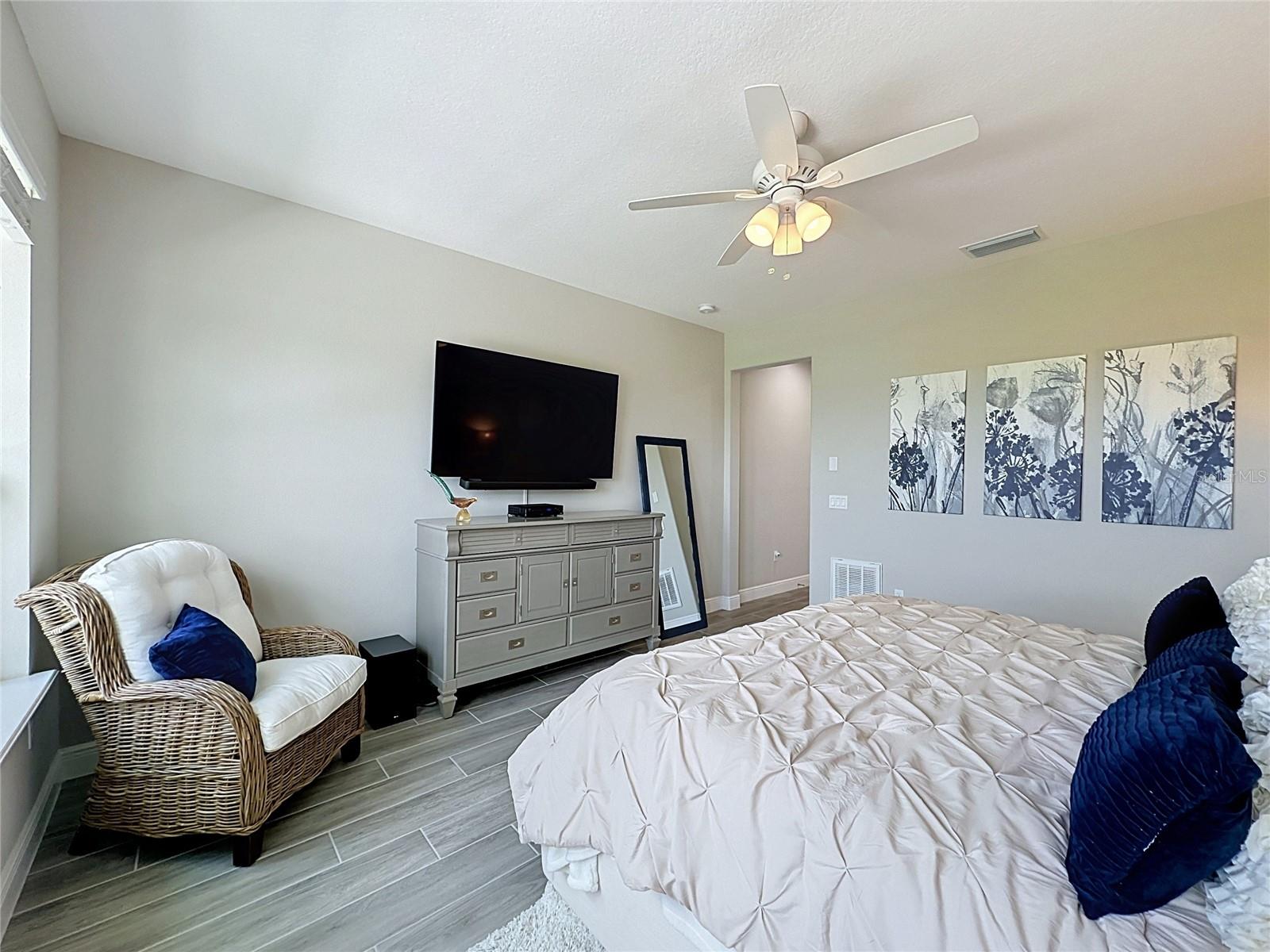 174 SILVER MAPLE ROAD, Groveland, FL 34736