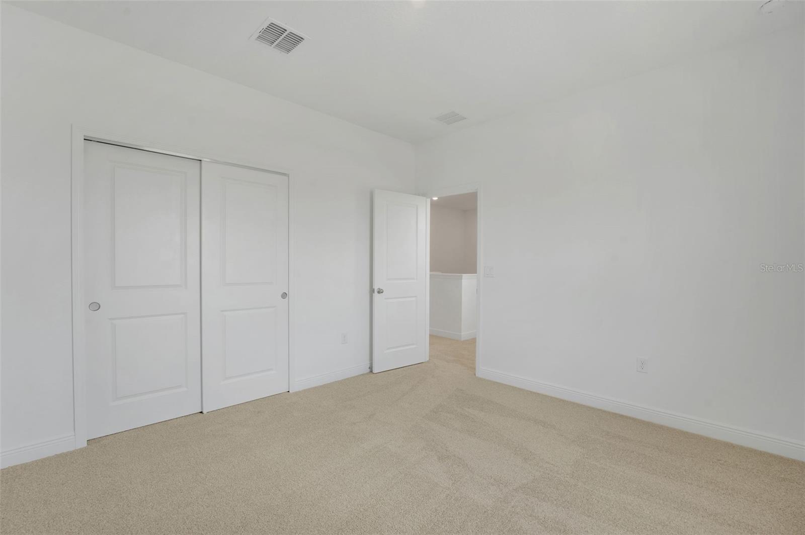 5229 WAYPOINTE BOULEVARD, Apopka, FL 32712