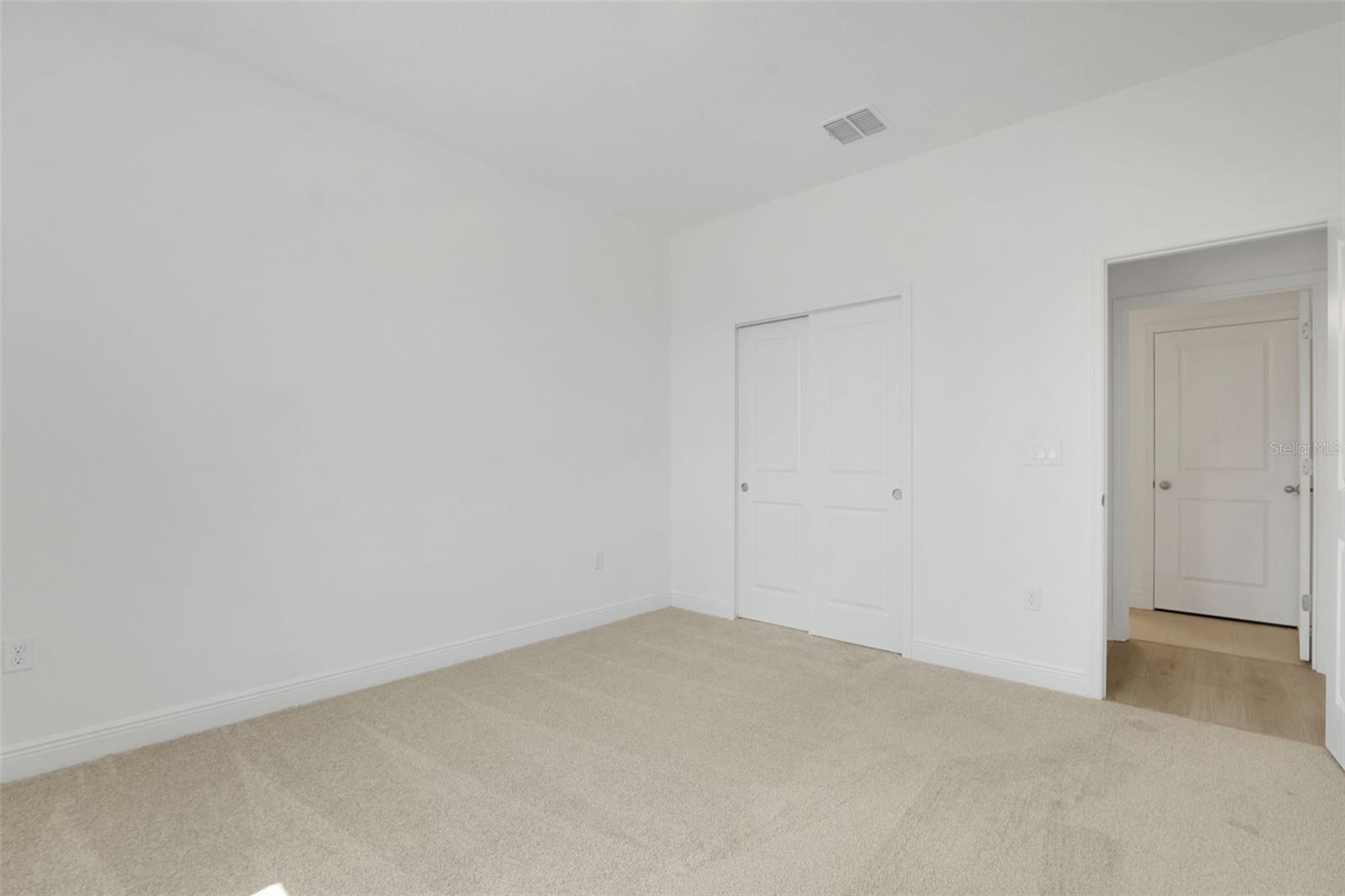 5229 WAYPOINTE BOULEVARD, Apopka, FL 32712