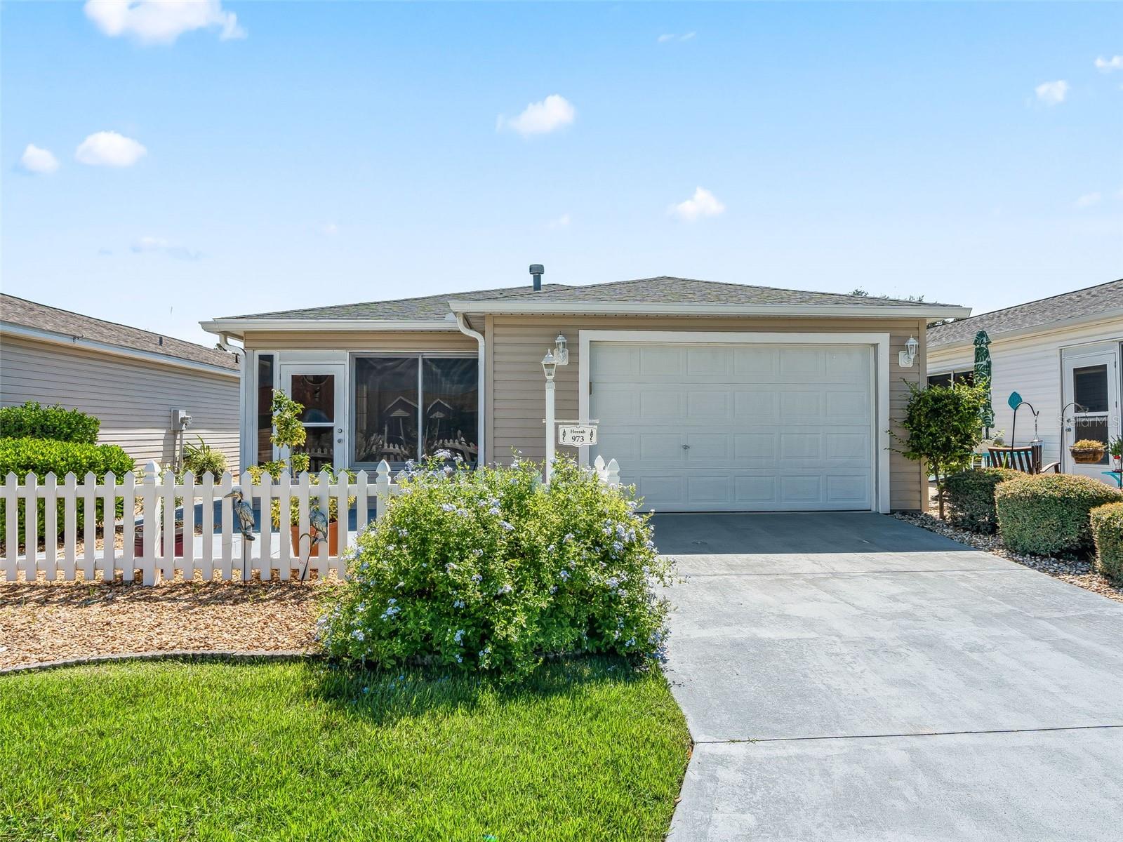 973 YORK TERRACE, The Villages, FL 32162