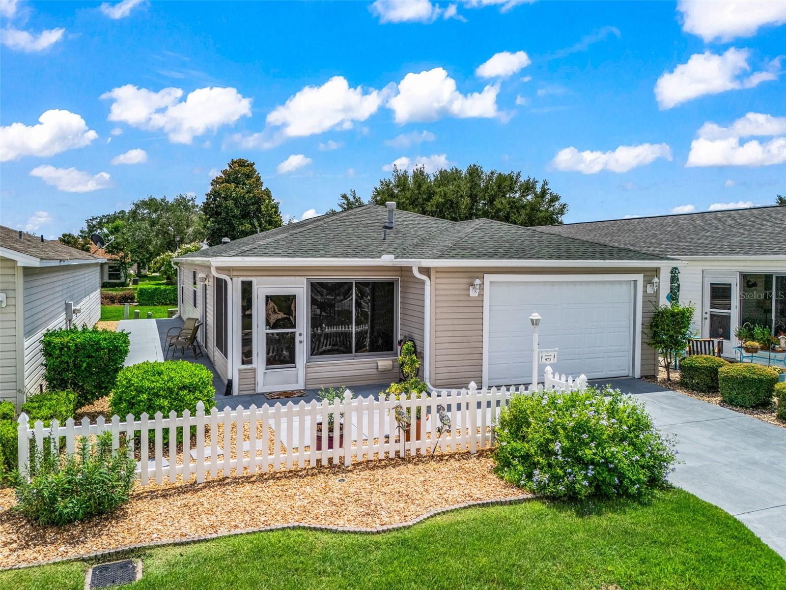 973 YORK TERRACE, The Villages, FL 32162