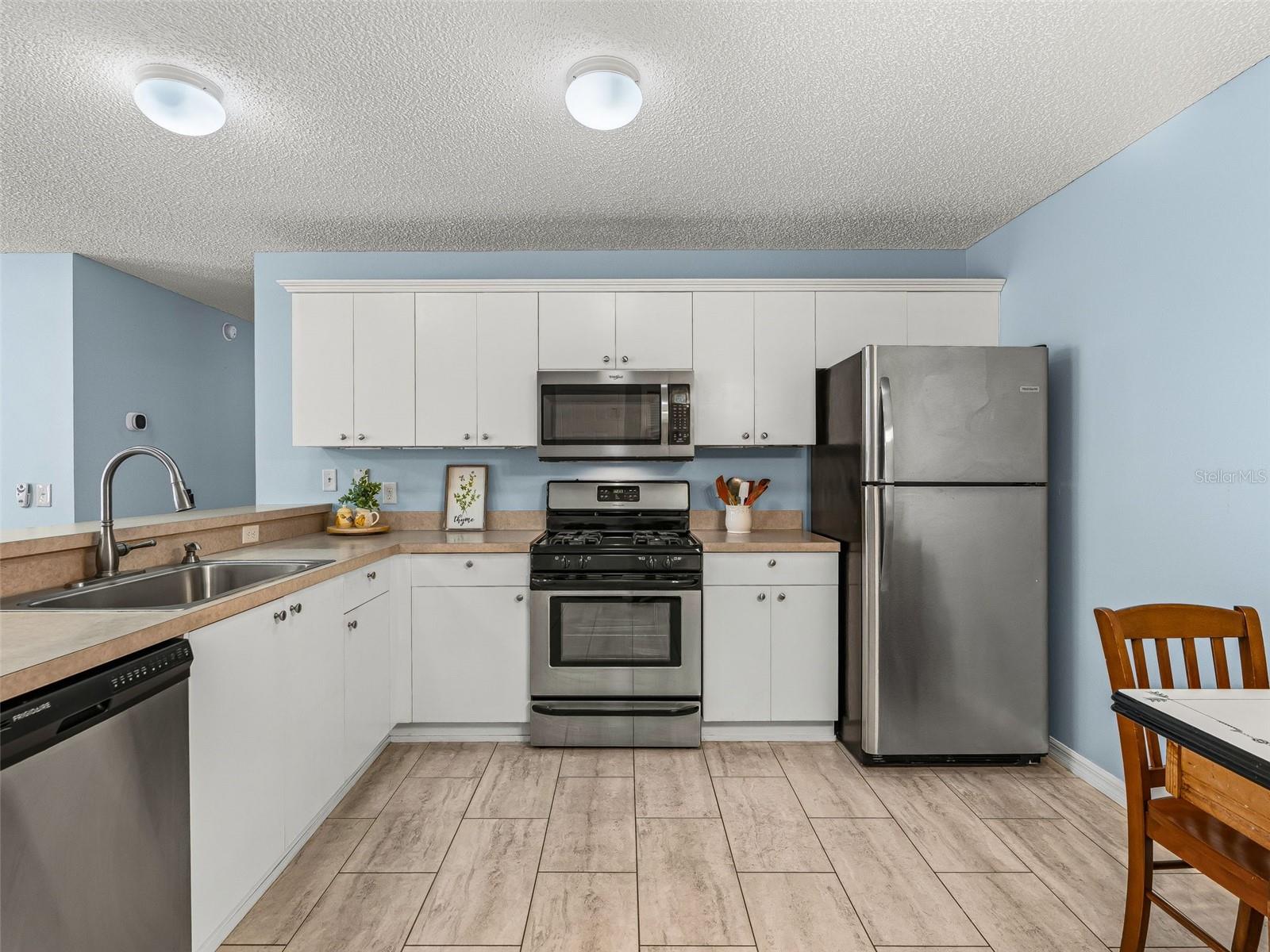 973 YORK TERRACE, The Villages, FL 32162