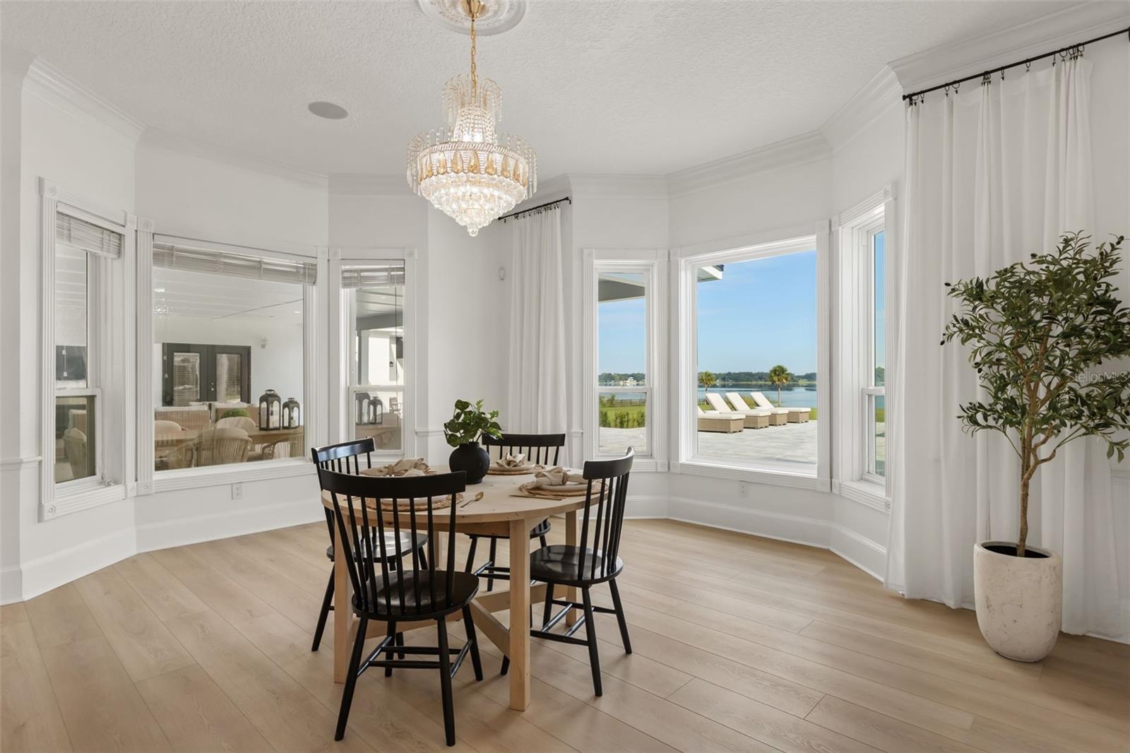 Breakfast Nook