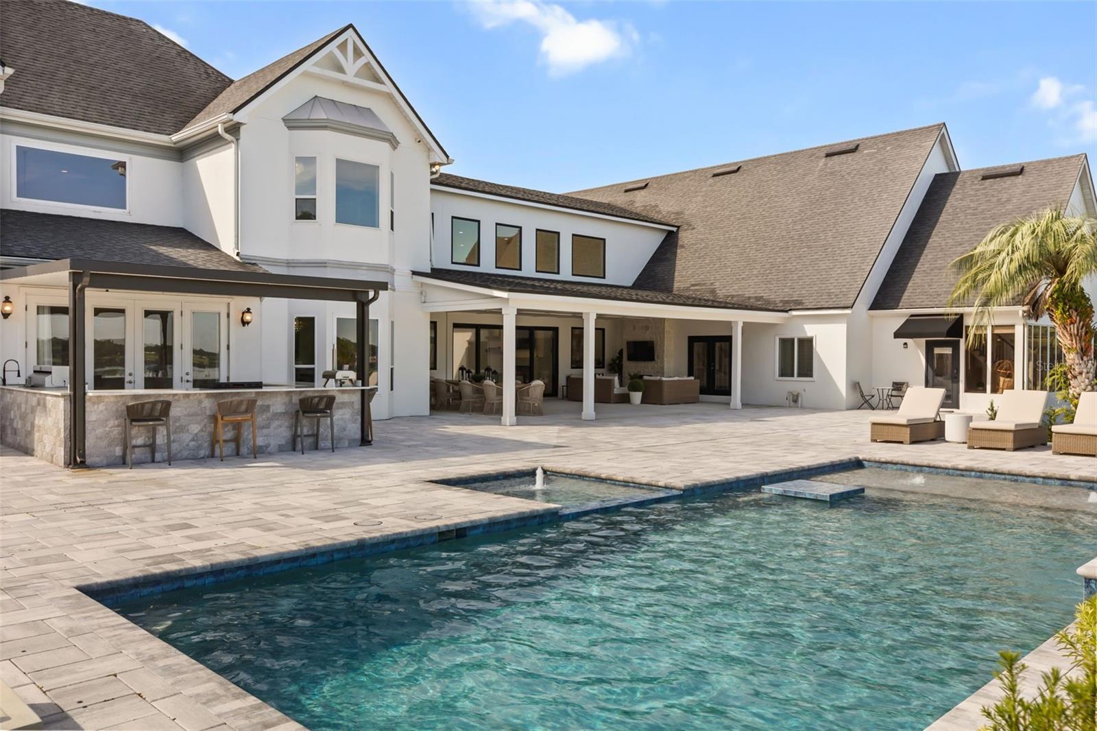 Heated Saltwater Pool & Spa, Outdoor Kitchen and Lanai