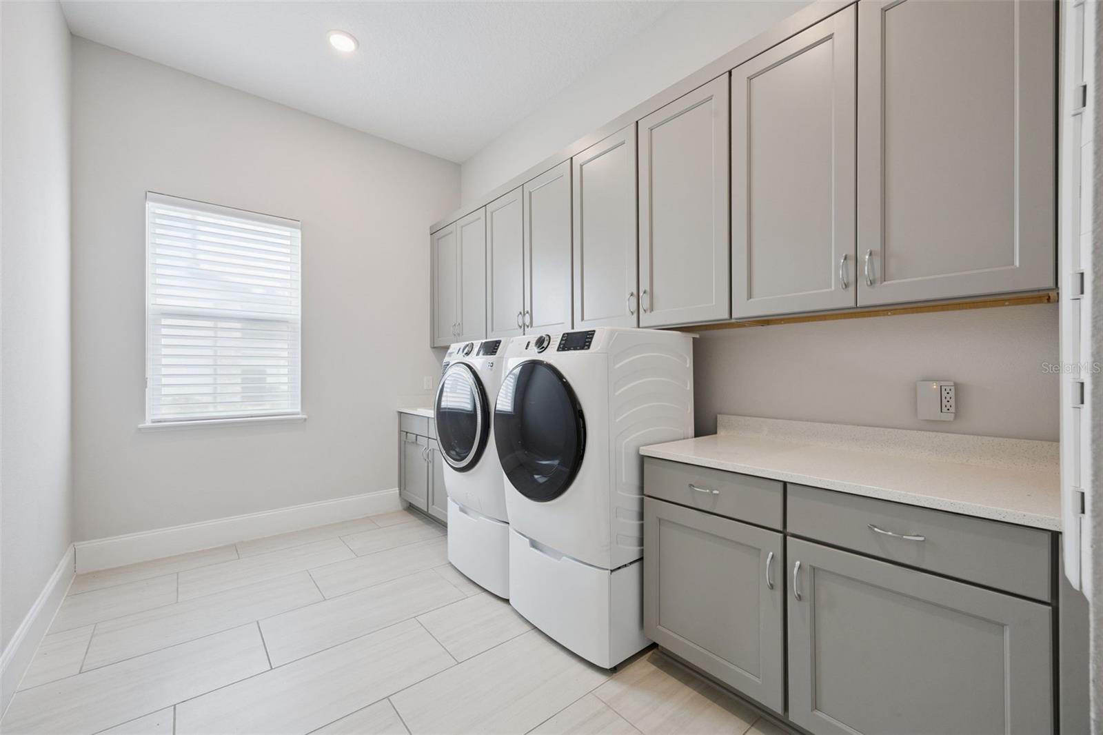 15421 PENDIO DRIVE, Montverde, FL 34756