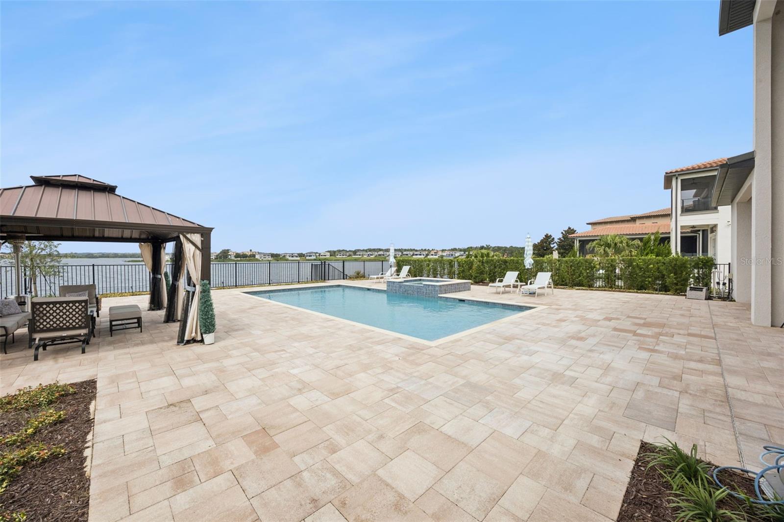 15421 PENDIO DRIVE, Montverde, FL 34756
