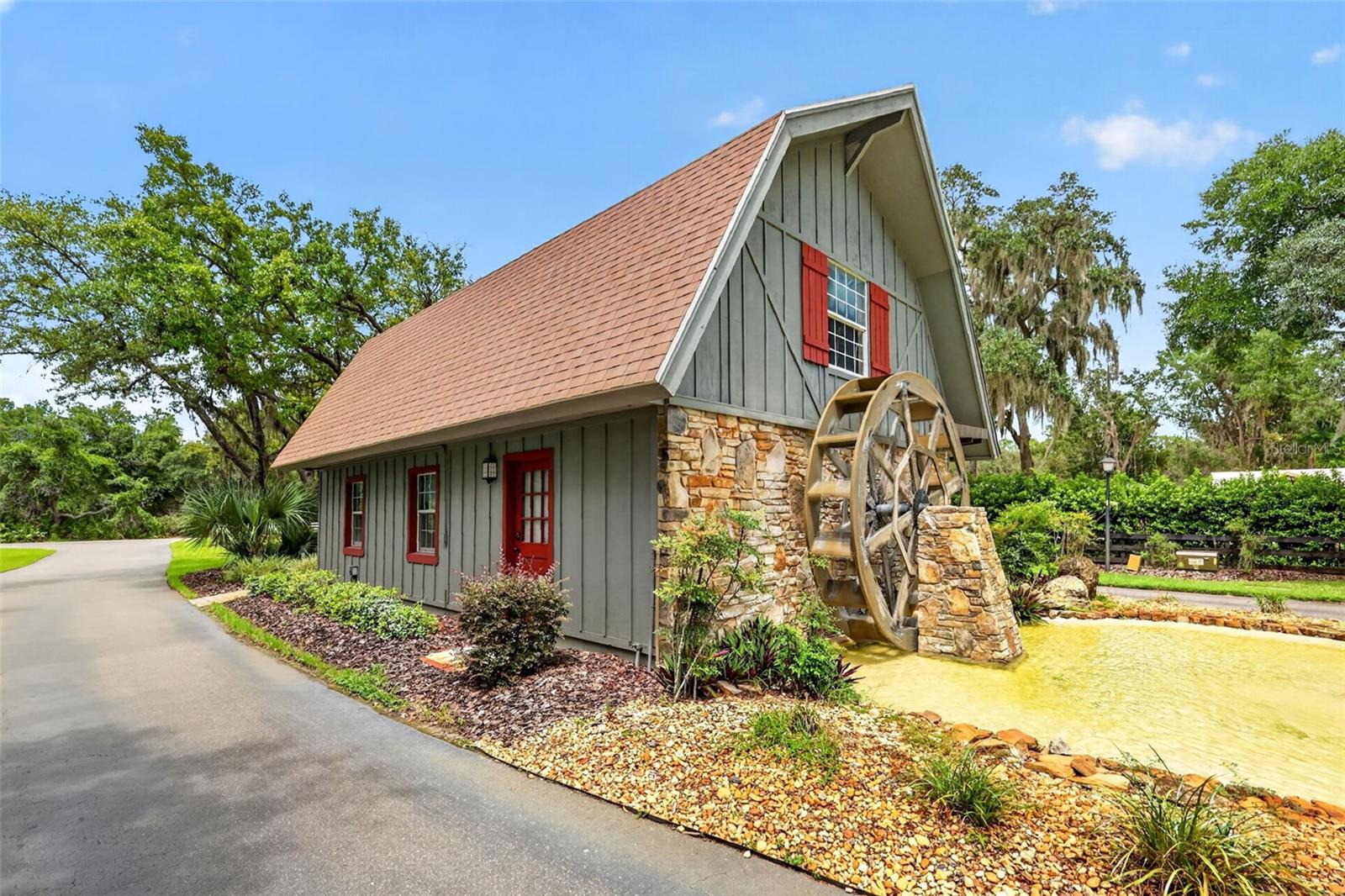 15240 SHADY LANE, Tavares, FL 32778