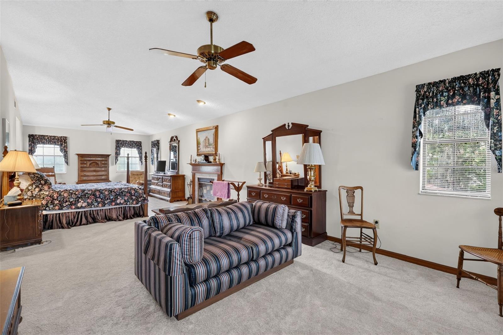 15240 SHADY LANE, Tavares, FL 32778