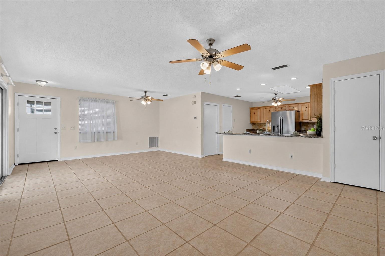 483 HILDALGO DRIVE, The Villages, FL 32159