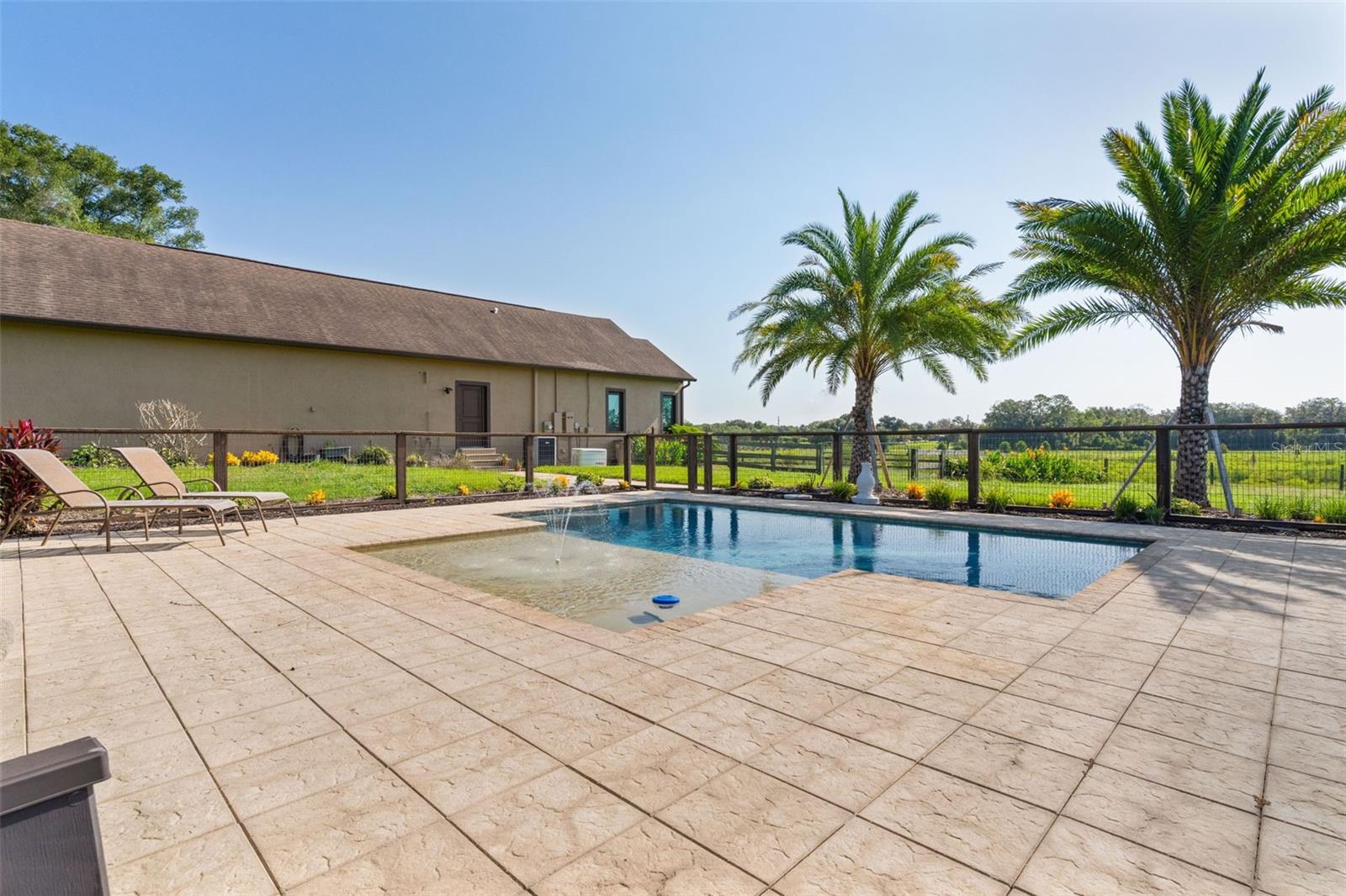 16215 DOUGLAS ROAD, Groveland, FL 34736