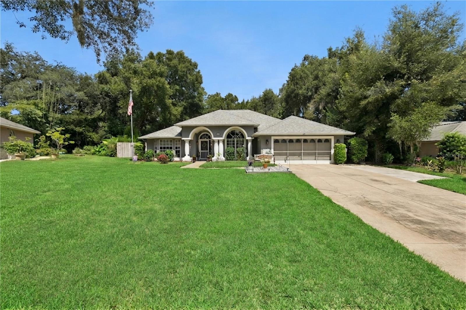 33440 LAKE BEND CIRCLE, Leesburg, FL 34788 33440 LAKE BEND CIRCLE, Leesburg, FL 34788