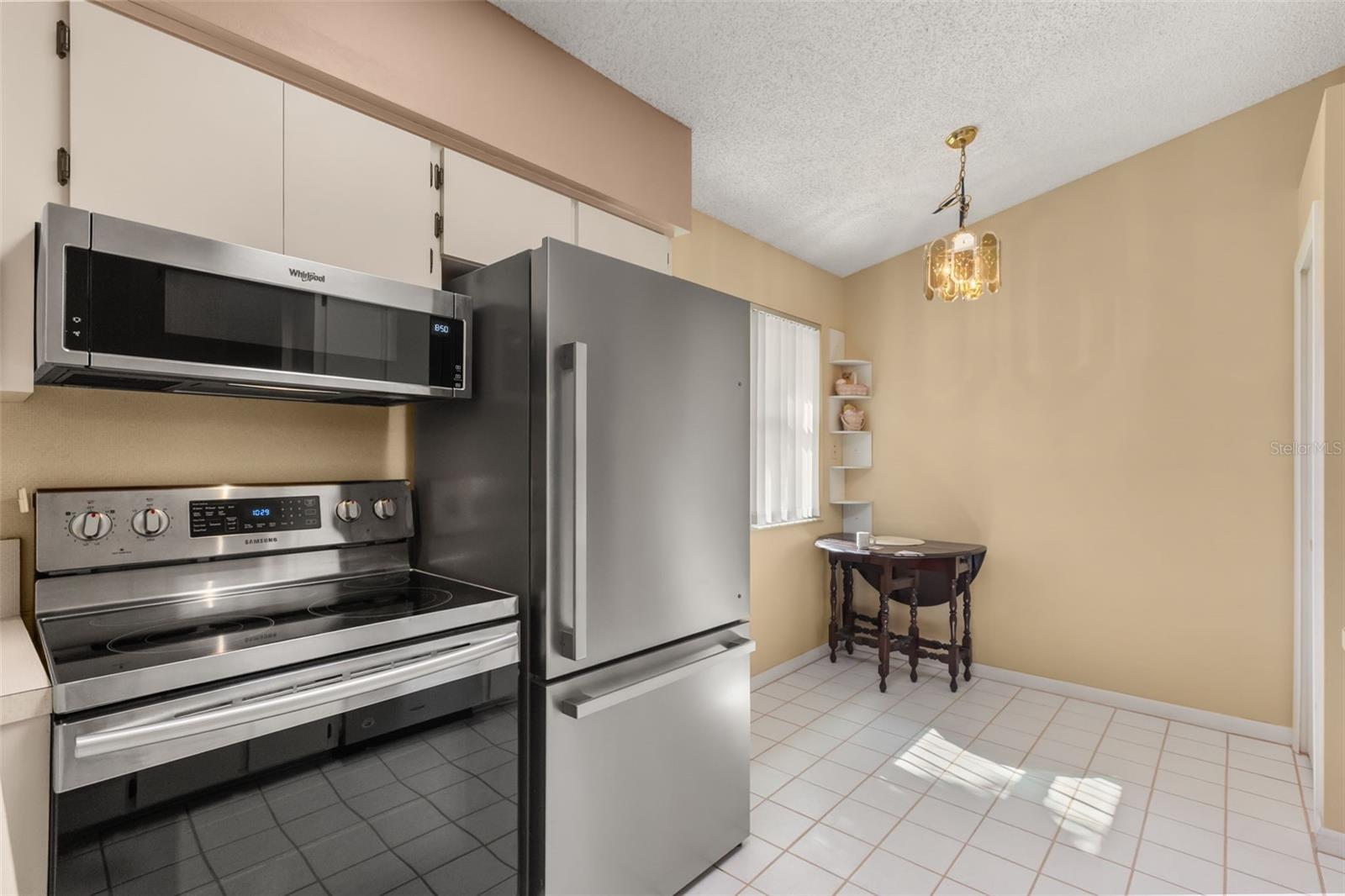 Kitchen with breakfast nook