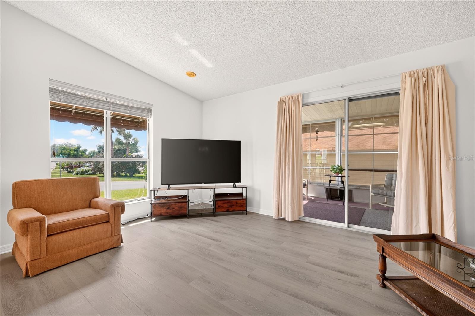 Slider to Lanai