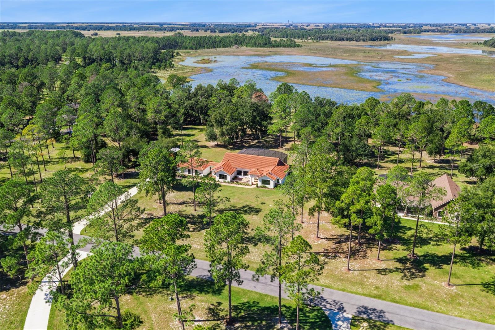 5+ Acres & Lakefront 5+ Acres & Lakefront