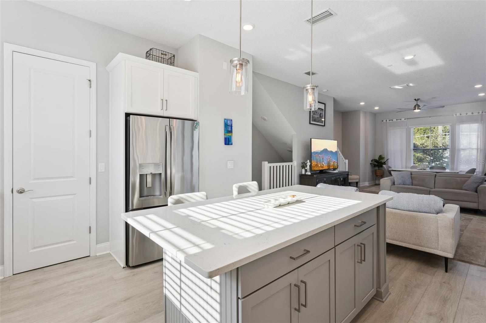 555 N FERN CREEK AVENUE, #1, Orlando, FL 32803