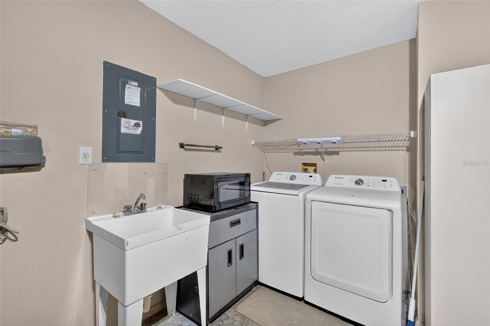 1606 CAMPOS DRIVE, The Villages, FL 32162