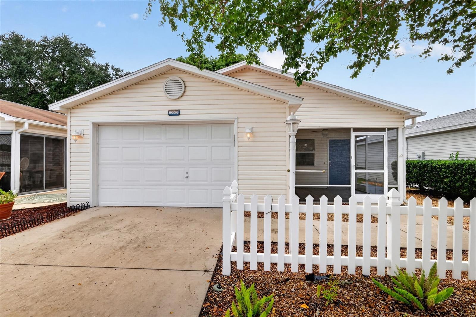 1606 CAMPOS DRIVE, The Villages, FL 32162 1606 CAMPOS DRIVE, The Villages, FL 32162