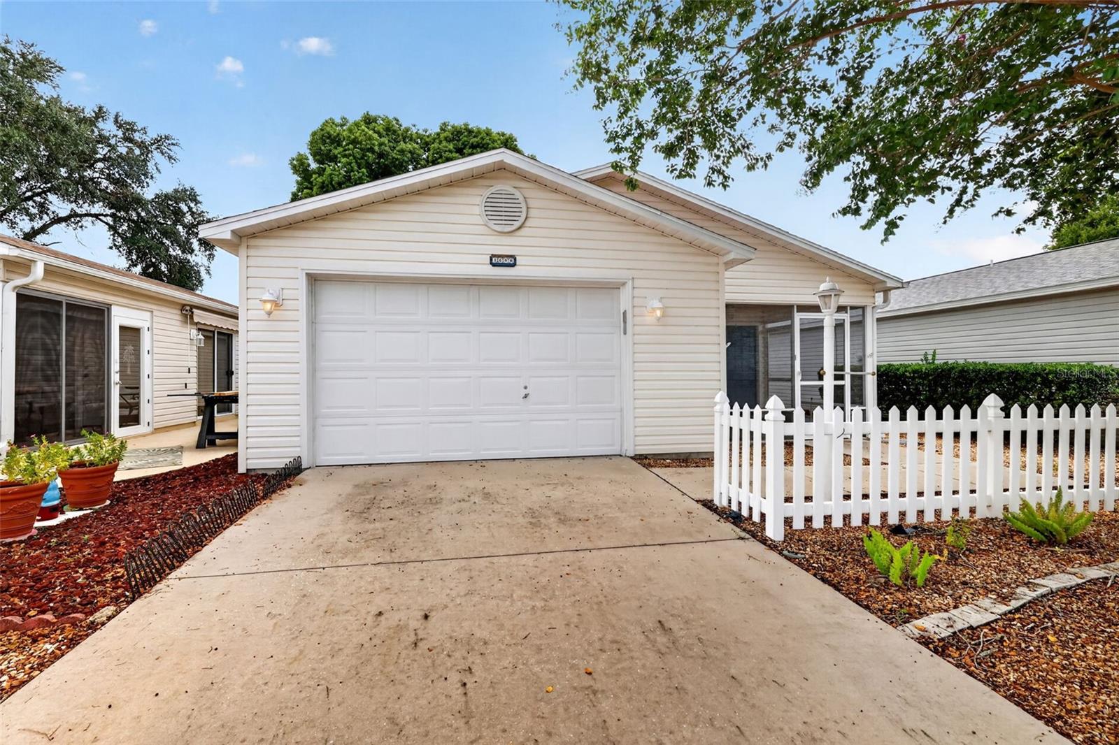 1606 CAMPOS DRIVE, The Villages, FL 32162