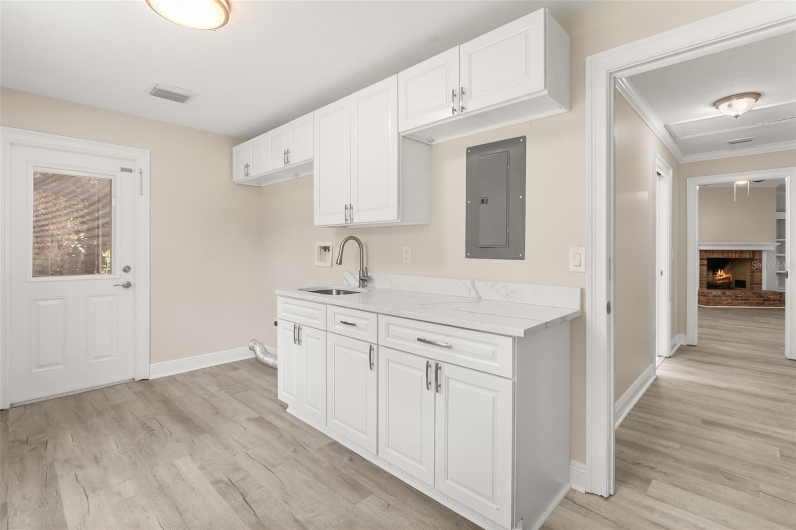 Laundry Room 2