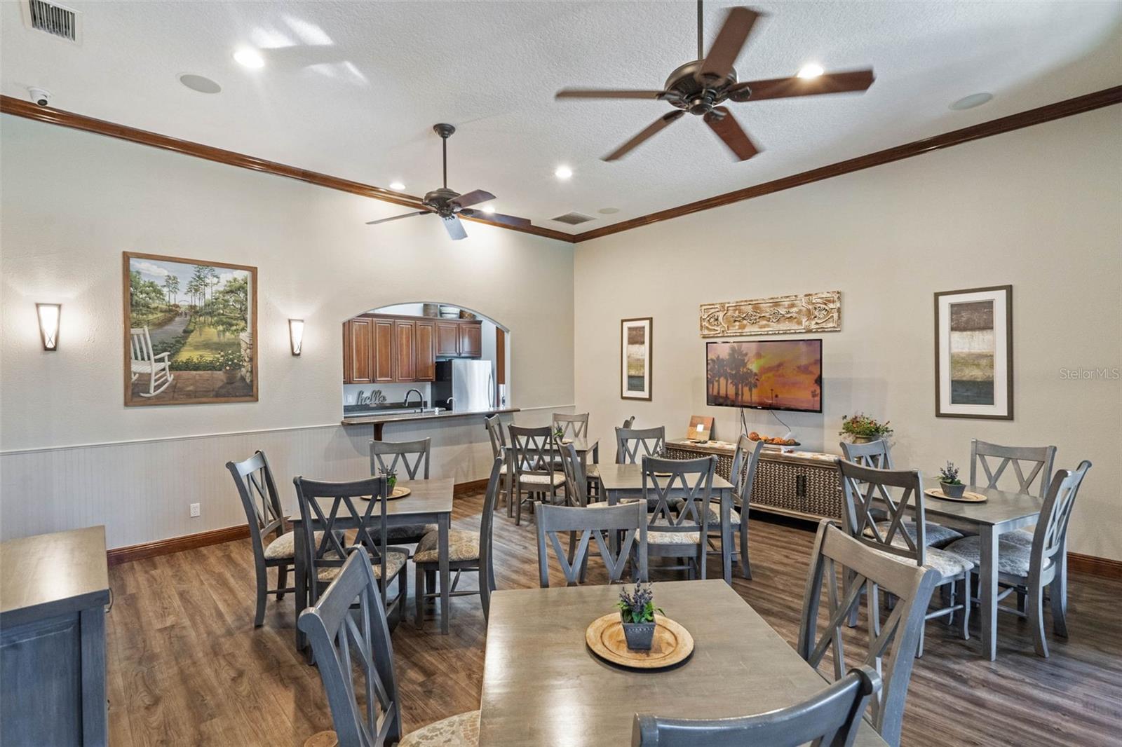 21707 BELGIAN COURT, Mount Dora, FL 32757