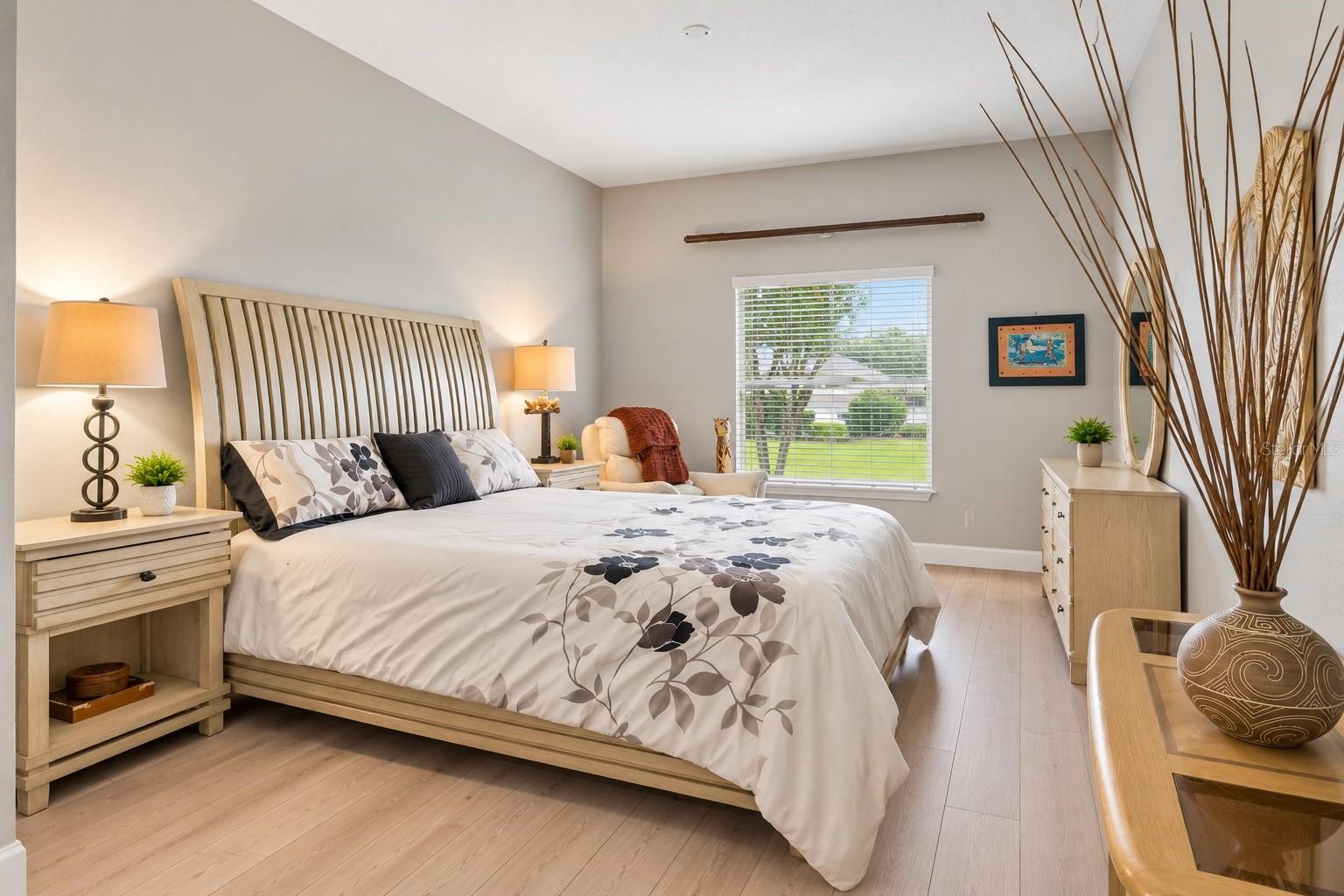 21707 BELGIAN COURT, Mount Dora, FL 32757
