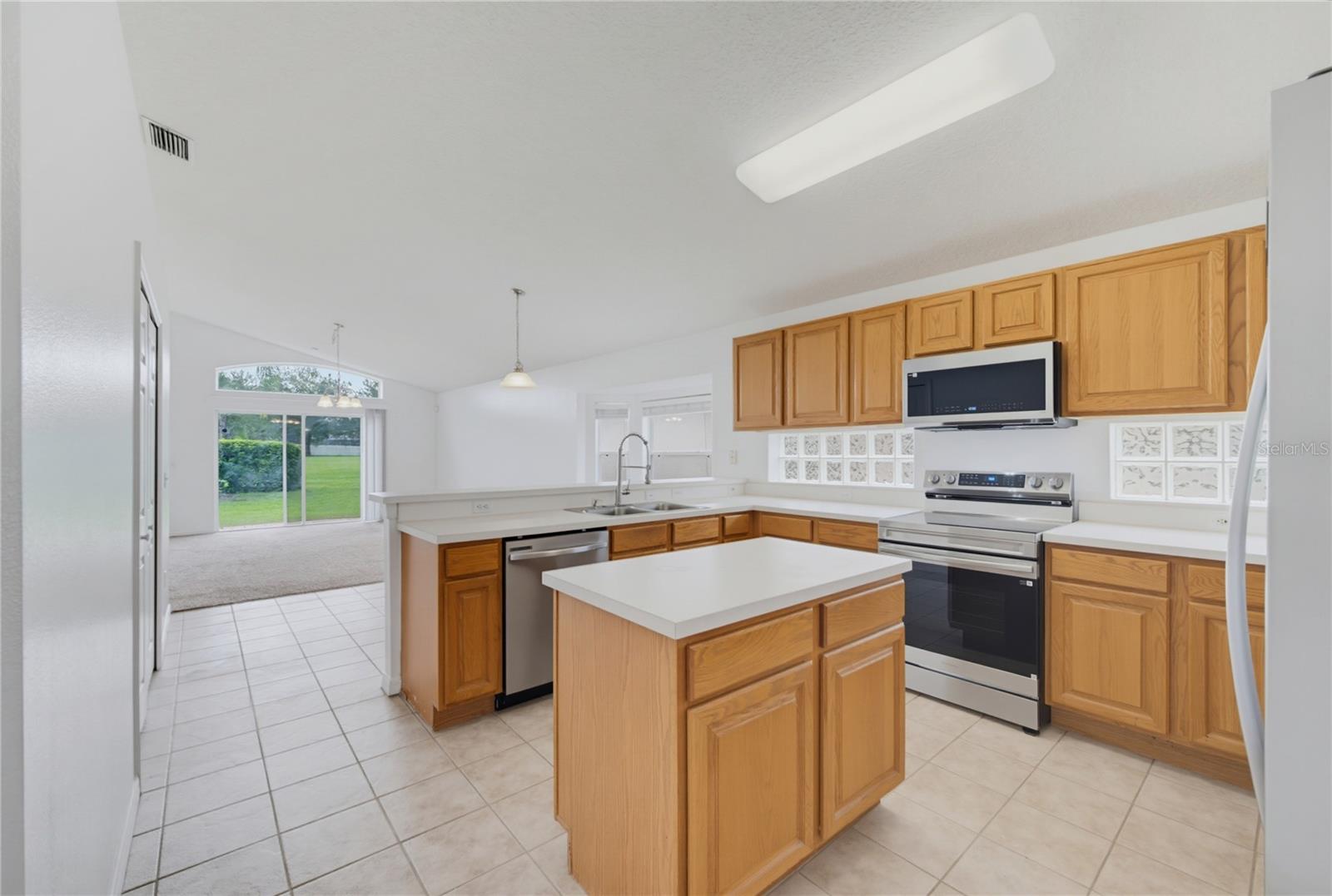 5251 LOS PALMA VISTA DRIVE, Orlando, FL 32837