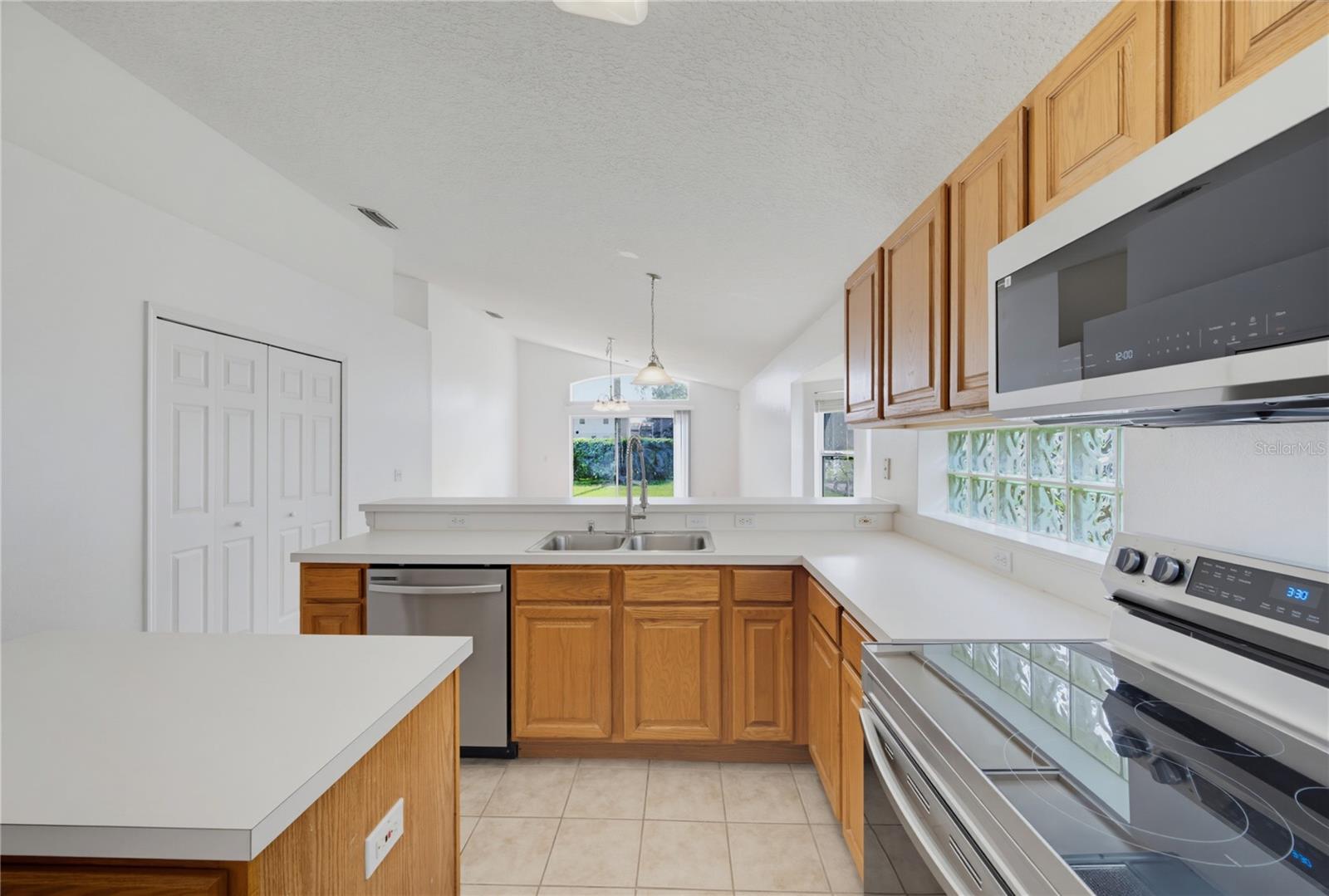 5251 LOS PALMA VISTA DRIVE, Orlando, FL 32837