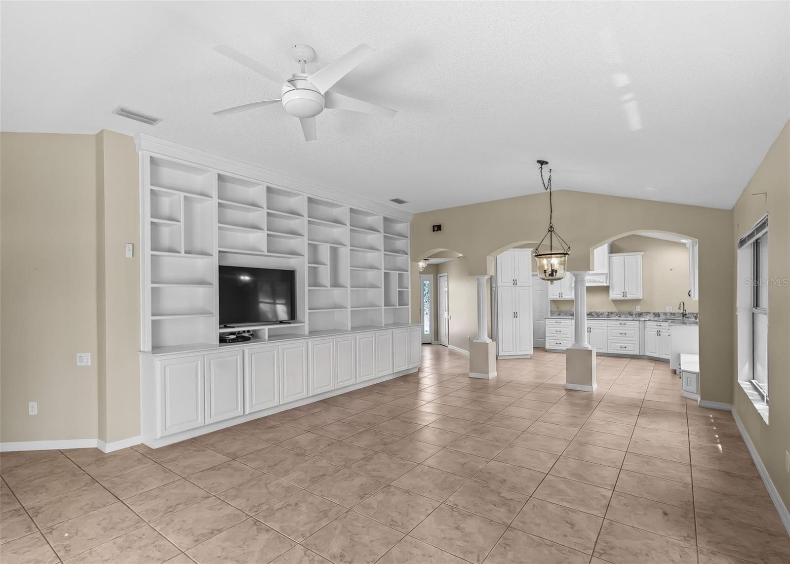 1802 PUERTO BELLO DRIVE, The Villages, FL 32159