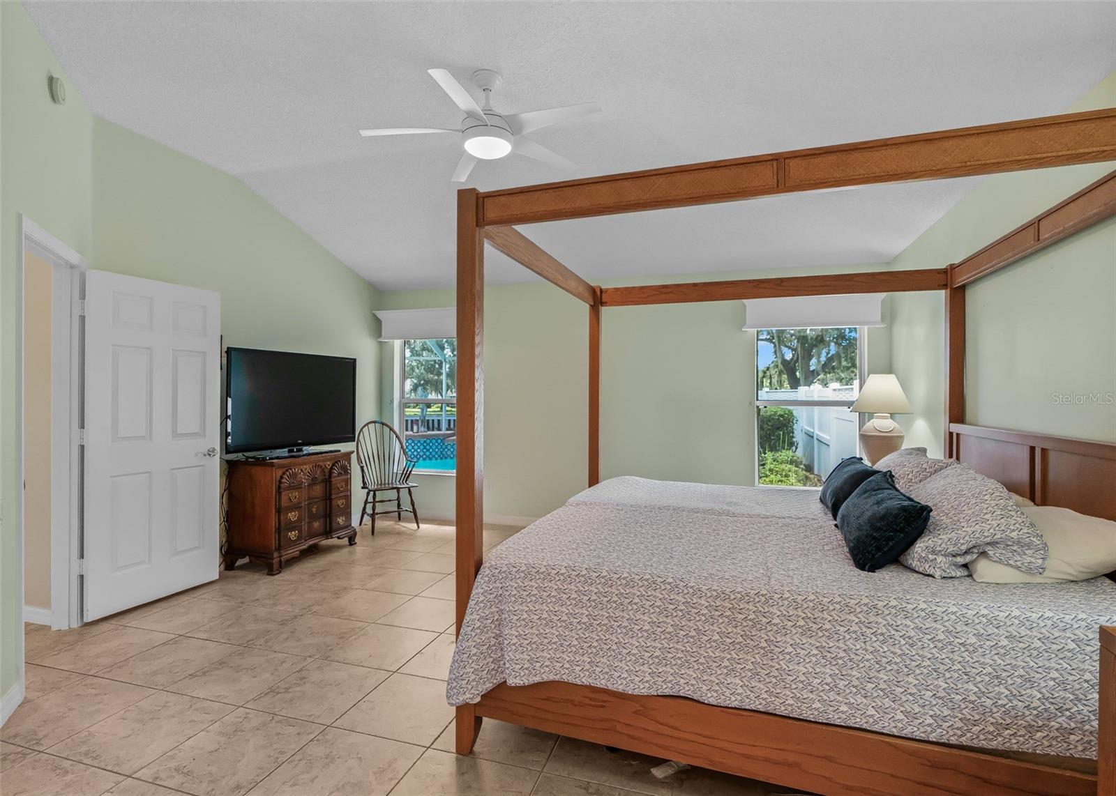 1802 PUERTO BELLO DRIVE, The Villages, FL 32159